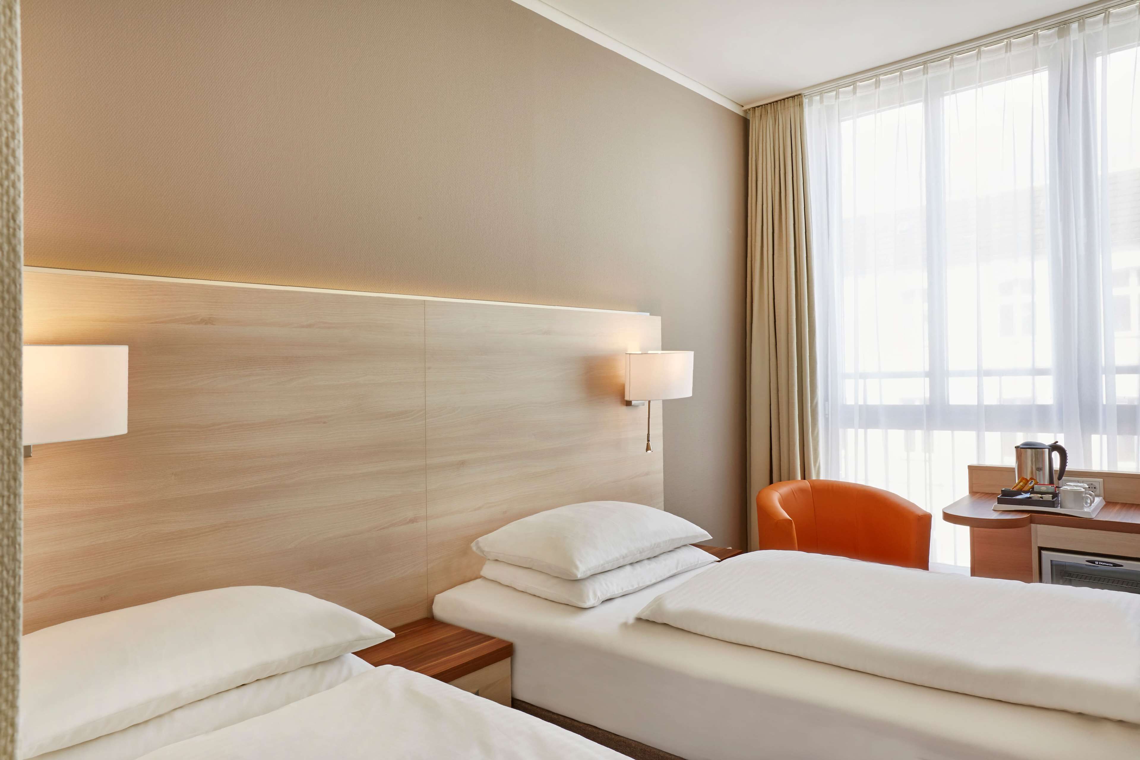H+ Hotel Berlin Mitte H+ Hotel Berlin Mitte