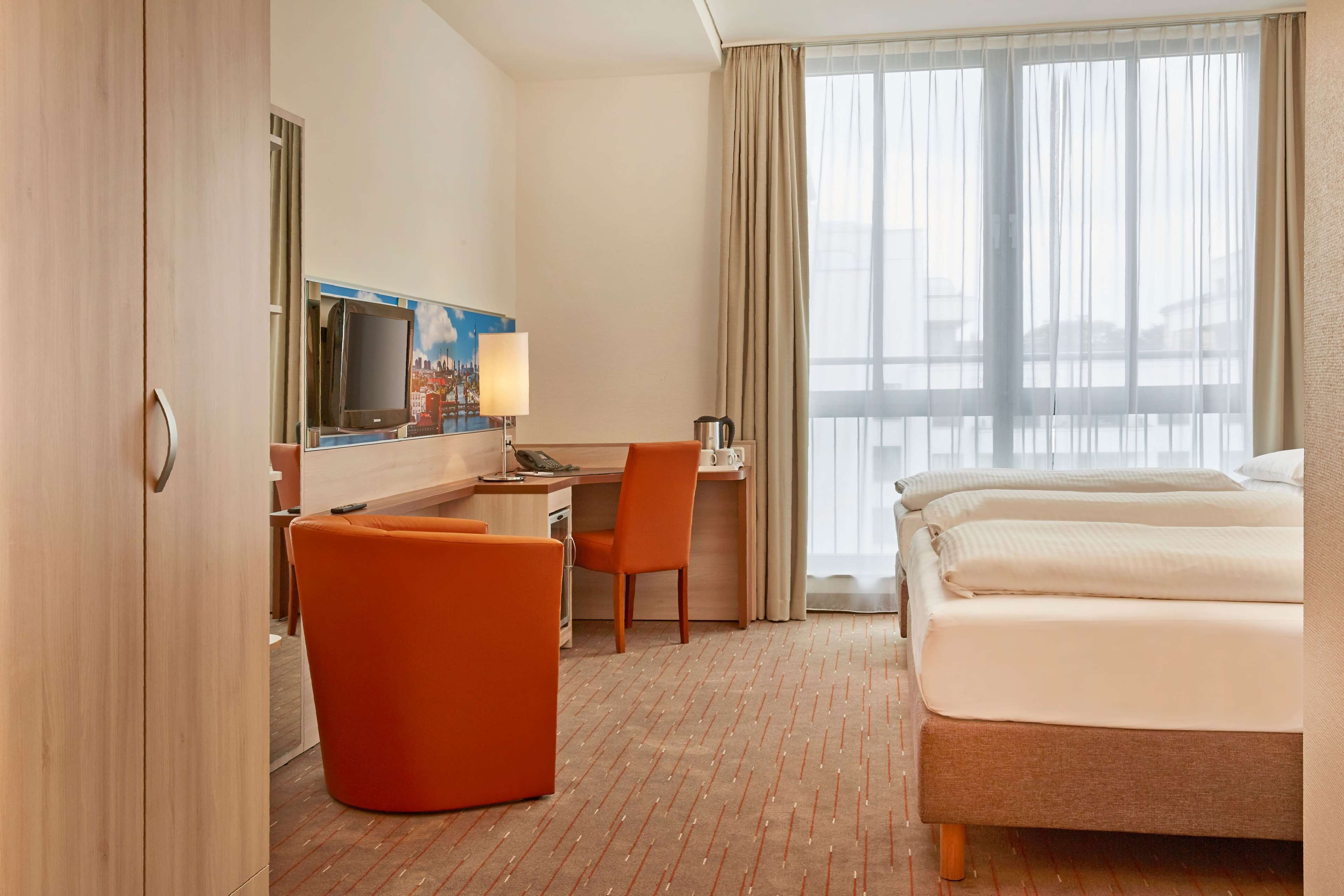 H+ Hotel Berlin Mitte H+ Hotel Berlin Mitte