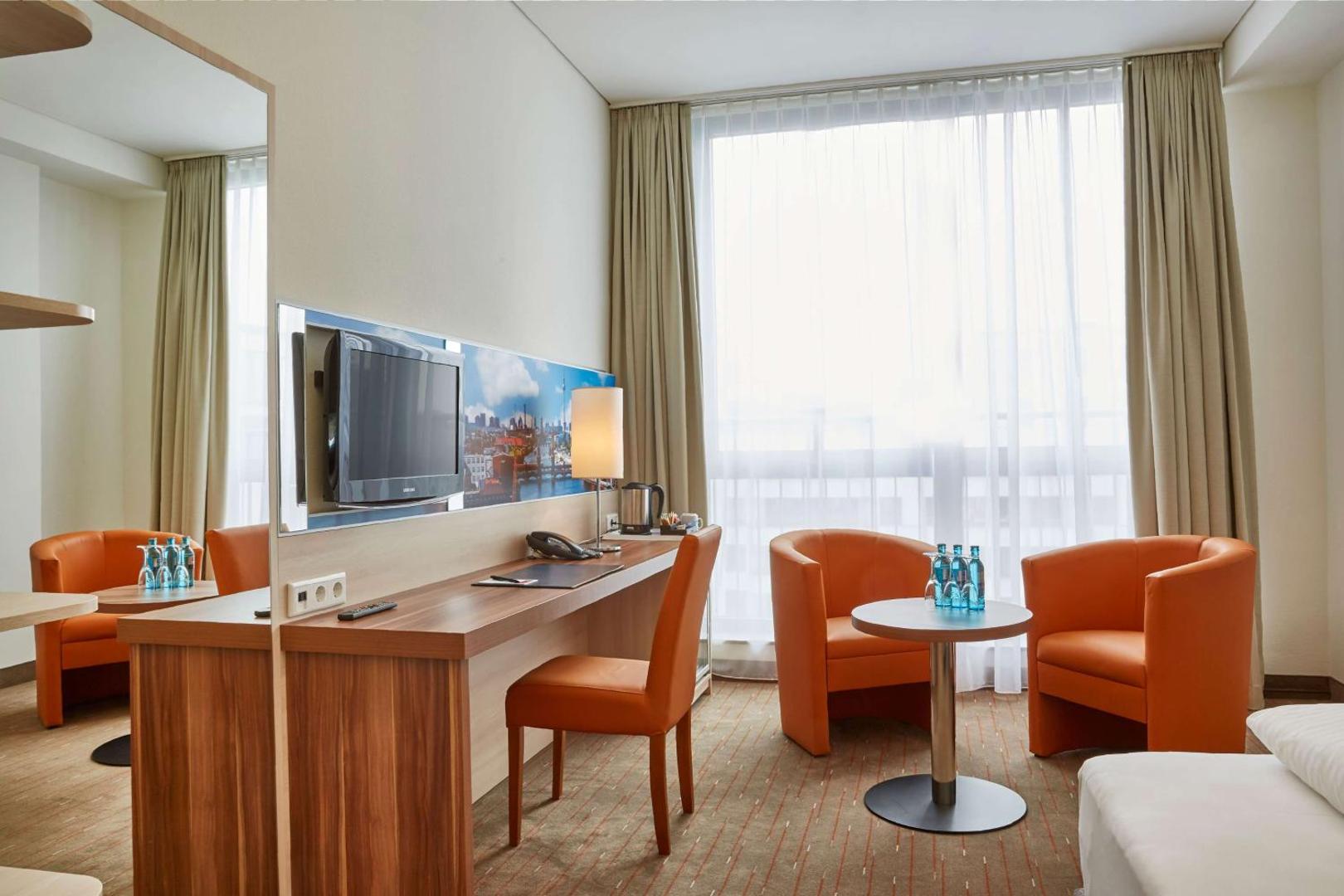 H+ Hotel Berlin Mitte H+ Hotel Berlin Mitte
