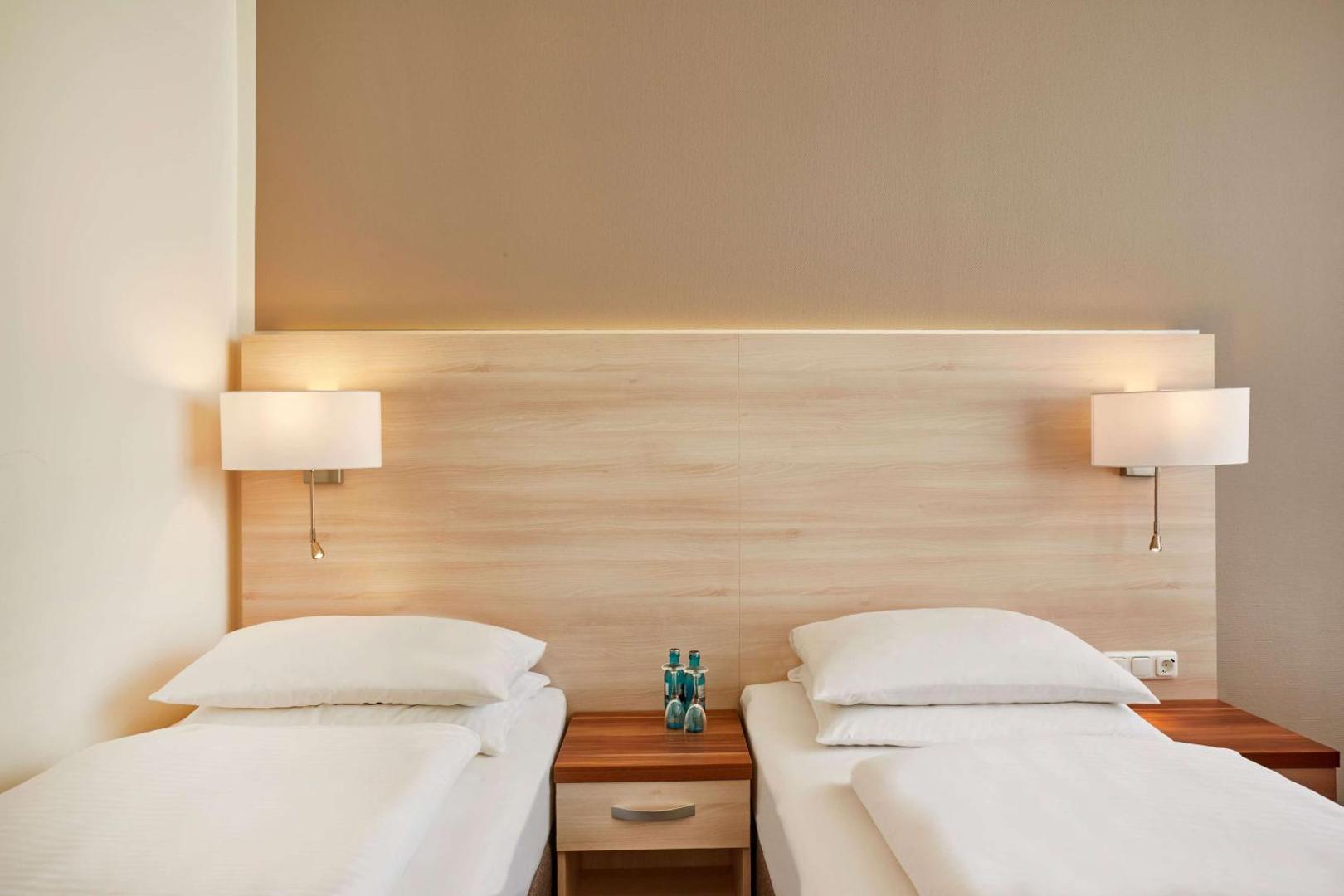 H+ Hotel Berlin Mitte H+ Hotel Berlin Mitte