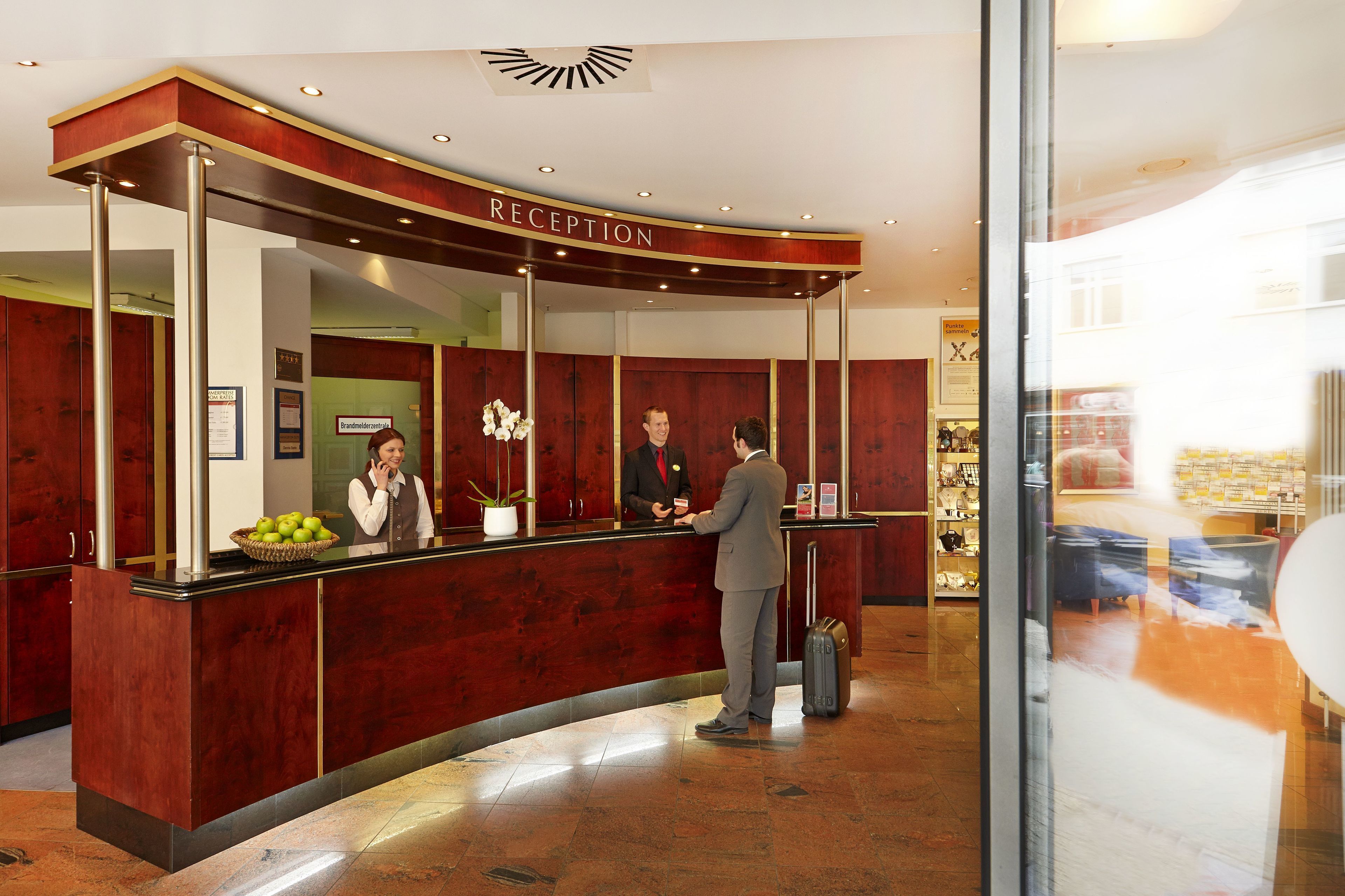 H+ Hotel Berlin Mitte H+ Hotel Berlin Mitte