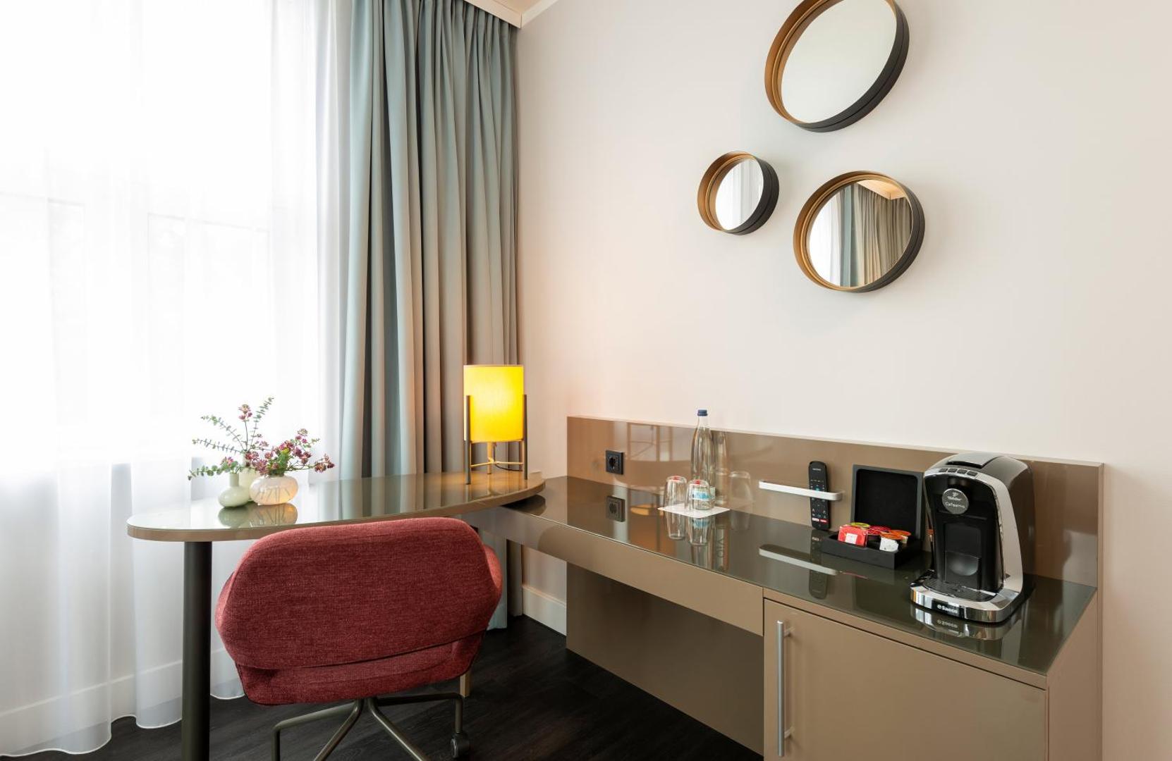 Leonardo Royal Hotel Berlin Alexanderplatz Leonardo Royal Hotel Berlin Alexanderplatz