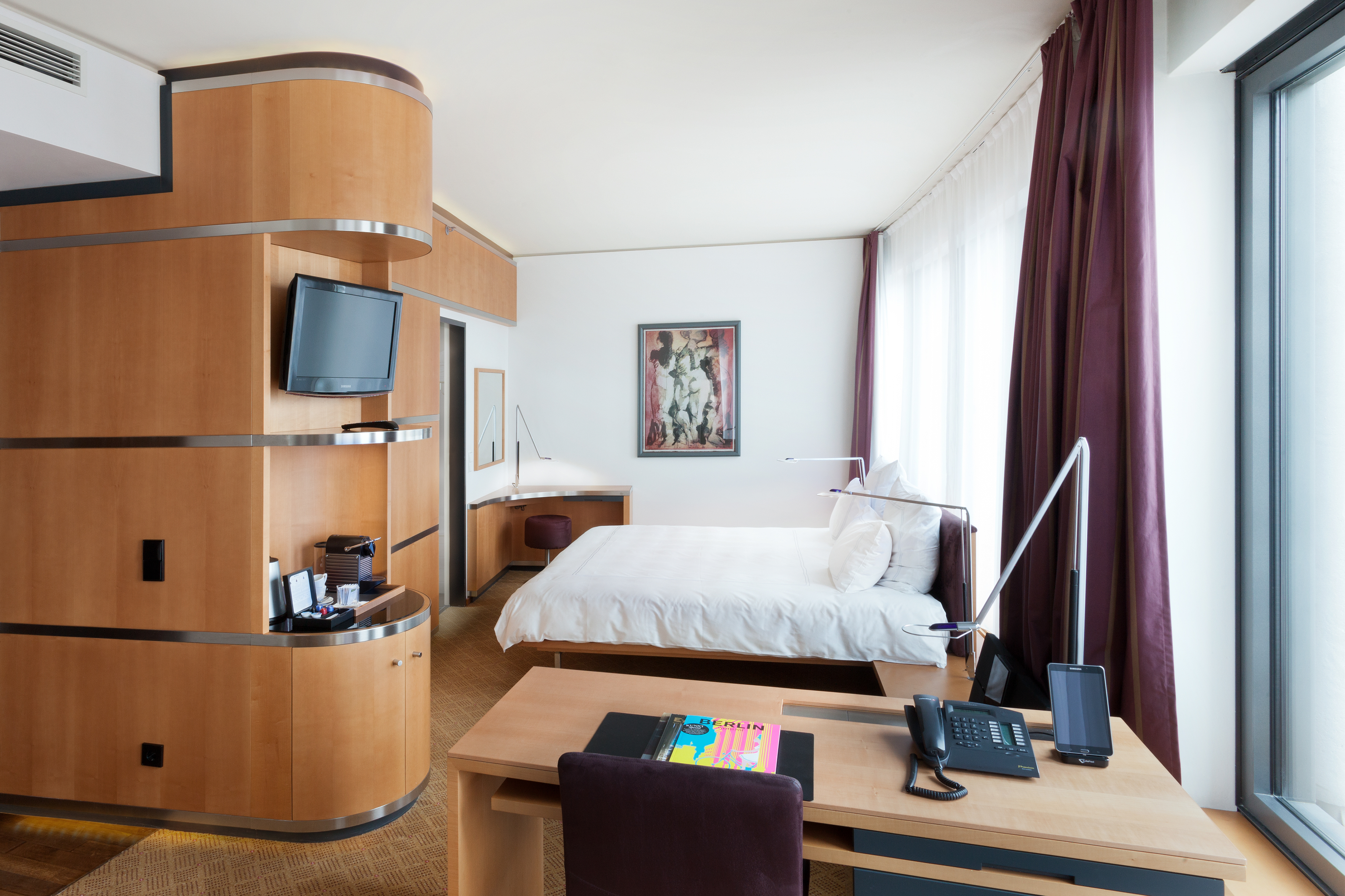 Swissôtel Berlin Am Kurfürstendamm Swissôtel Berlin Am Kurfürstendamm