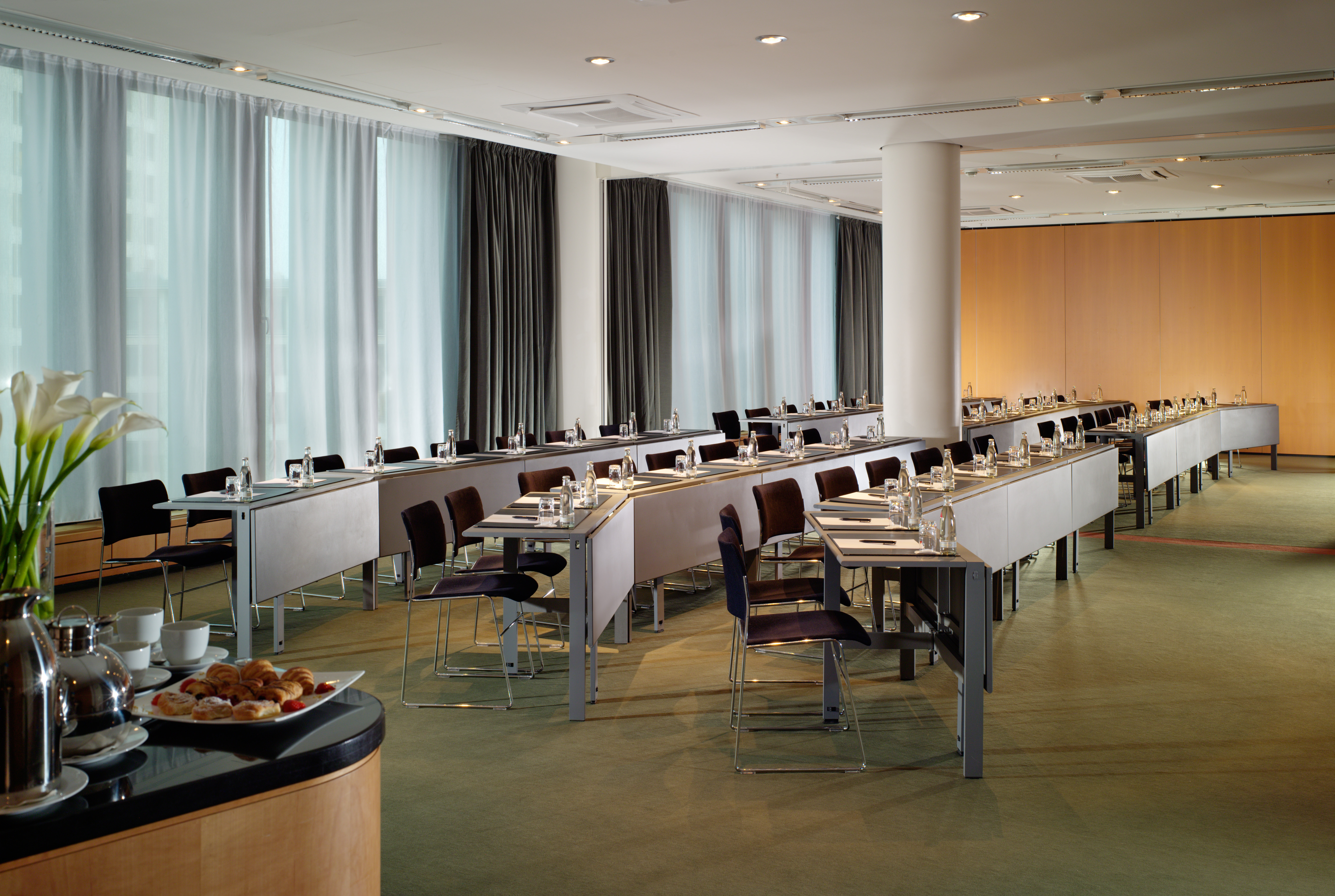Swissôtel Berlin Am Kurfürstendamm Swissôtel Berlin Am Kurfürstendamm