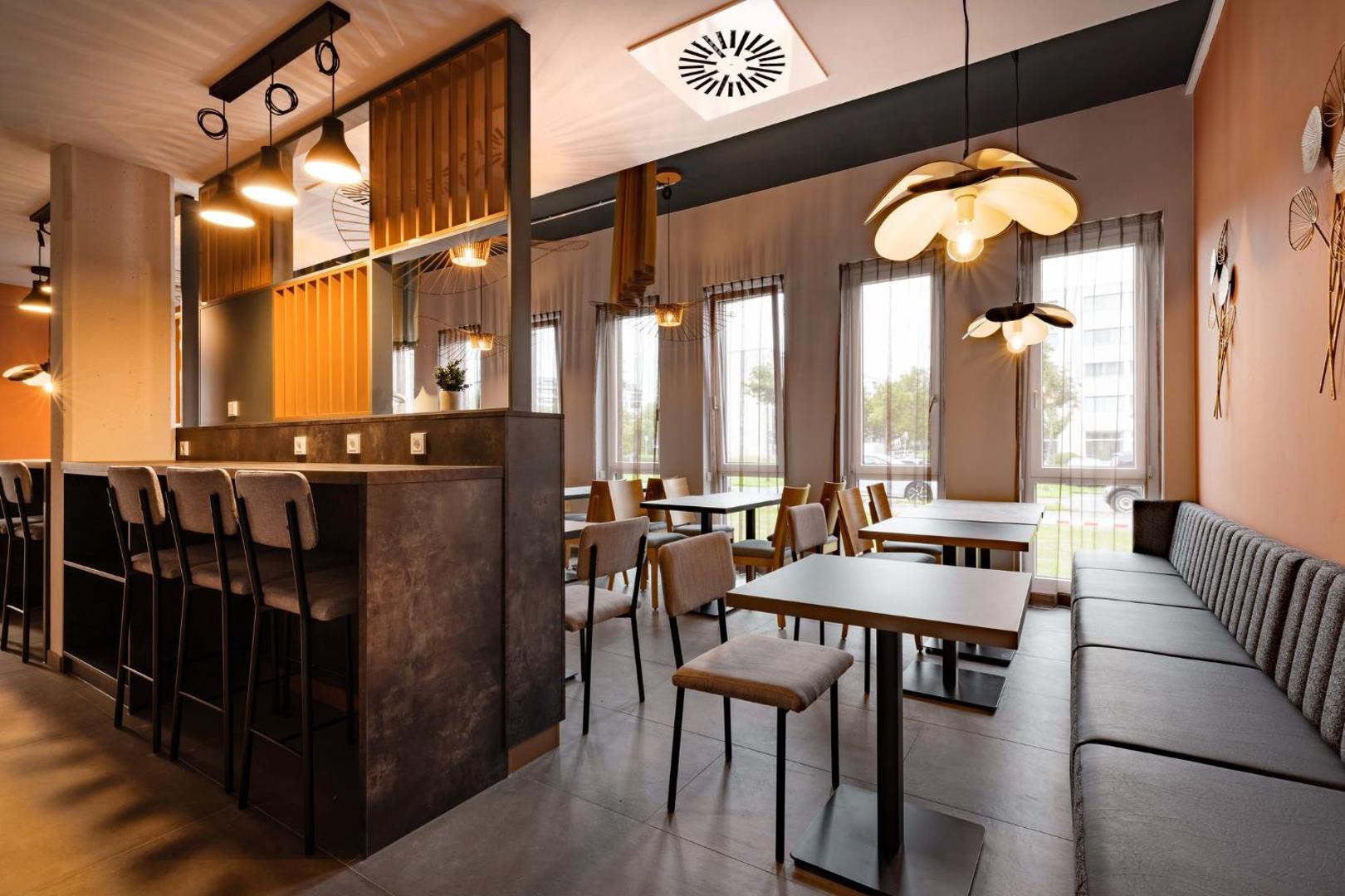 Holiday Inn - the niu, Pax Berlin Airport Holiday Inn - the niu, Pax Berlin Airport