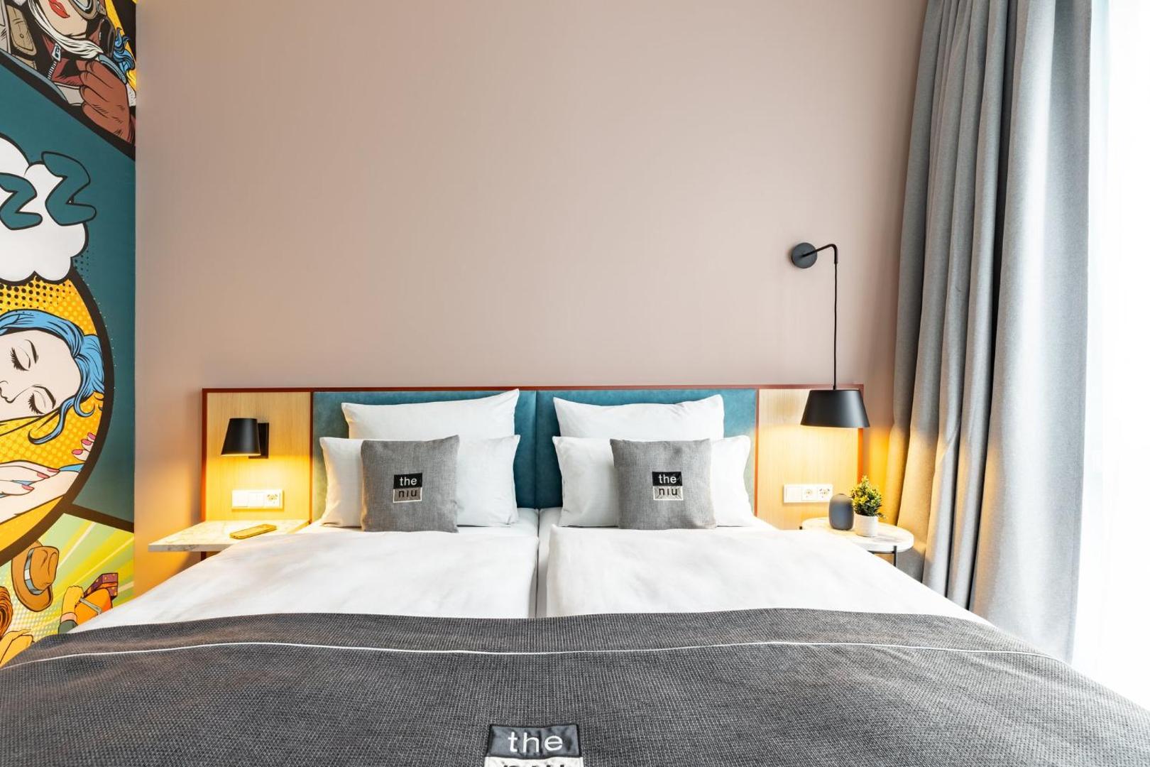 Holiday Inn - the niu, Pax Berlin Airport Holiday Inn - the niu, Pax Berlin Airport