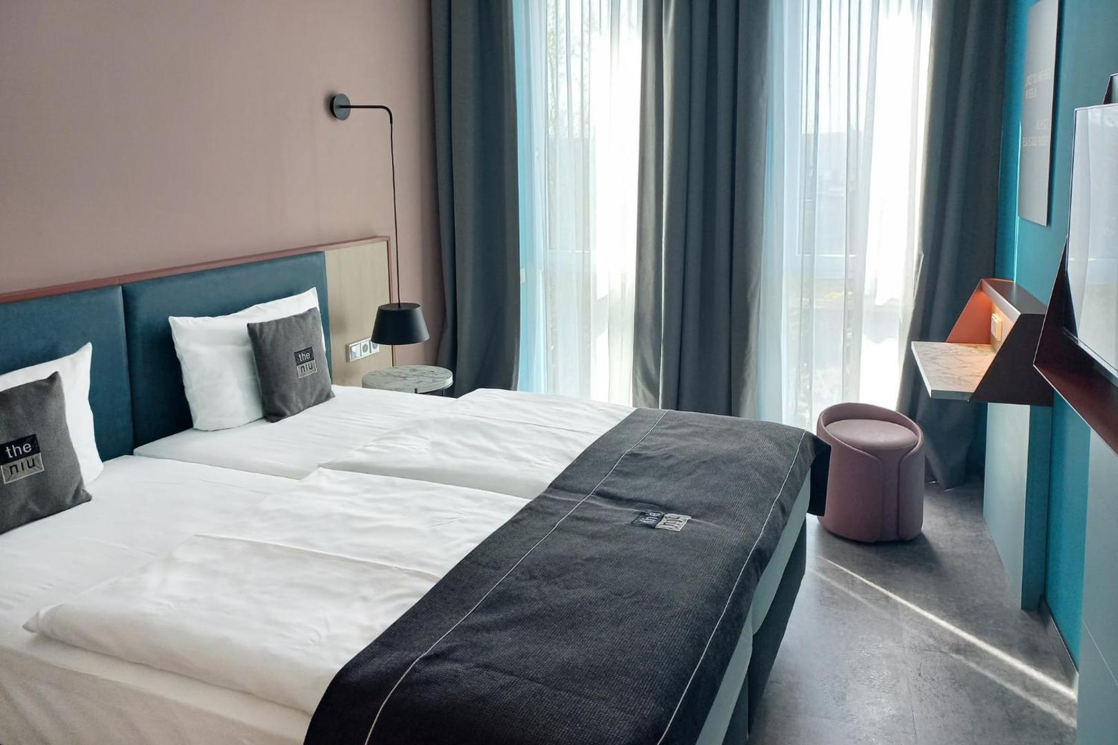 Holiday Inn - the niu, Pax Berlin Airport Holiday Inn - the niu, Pax Berlin Airport