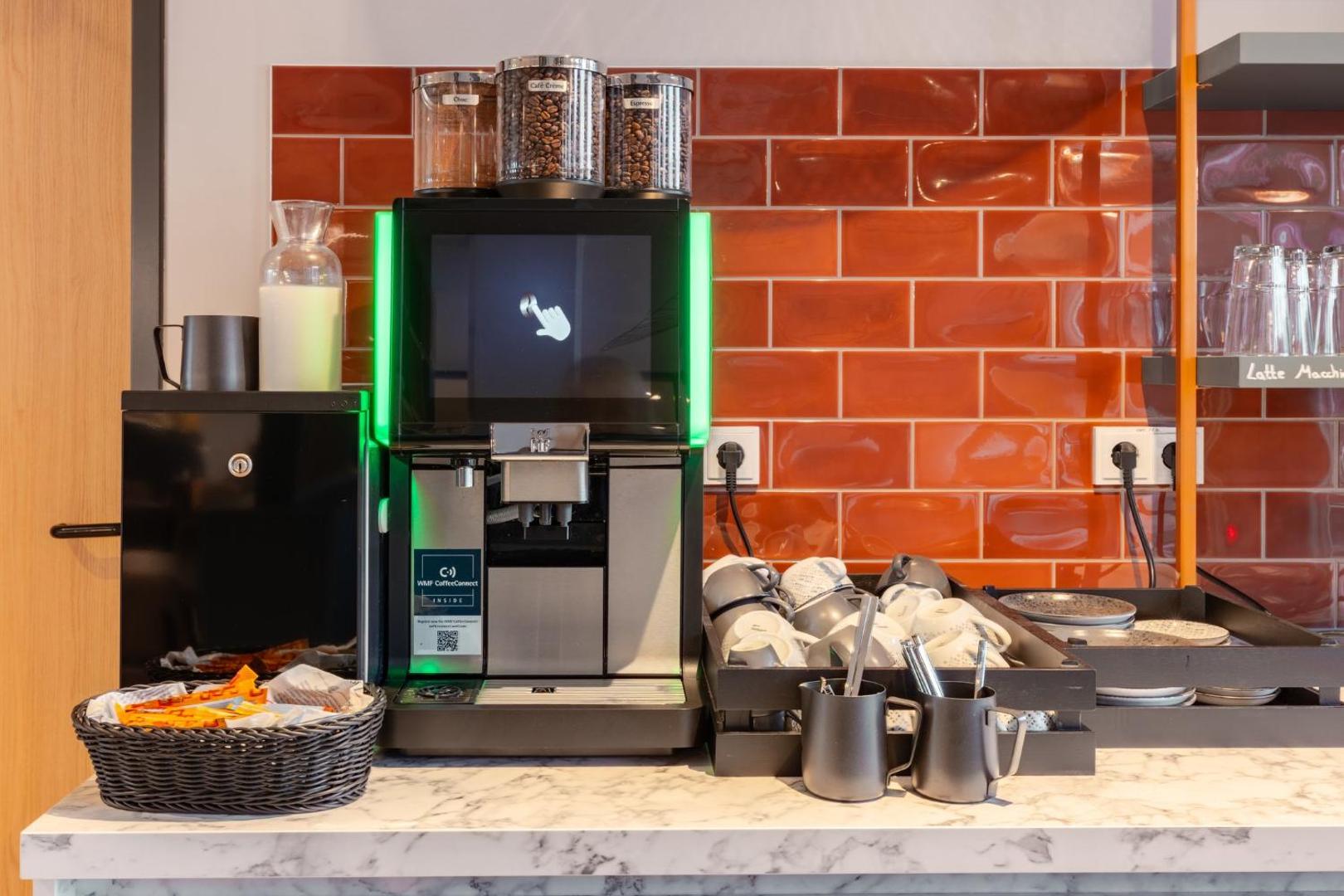 Holiday Inn - the niu, Pax Berlin Airport Holiday Inn - the niu, Pax Berlin Airport