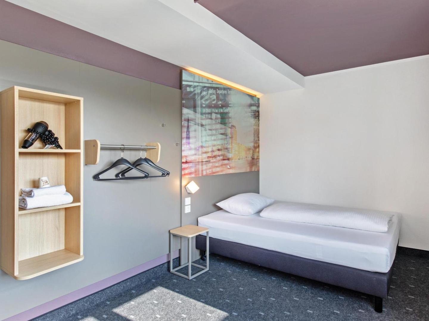 B&B HOTEL Hamburg-Airport B&B HOTEL Hamburg-Airport
