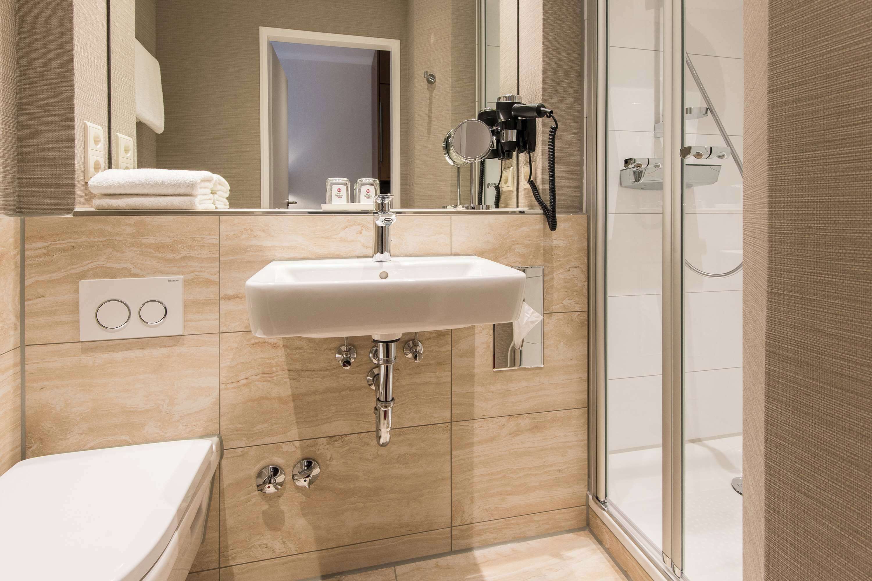 Best Western Plus Hotel St. Raphael Best Western Plus Hotel St. Raphael