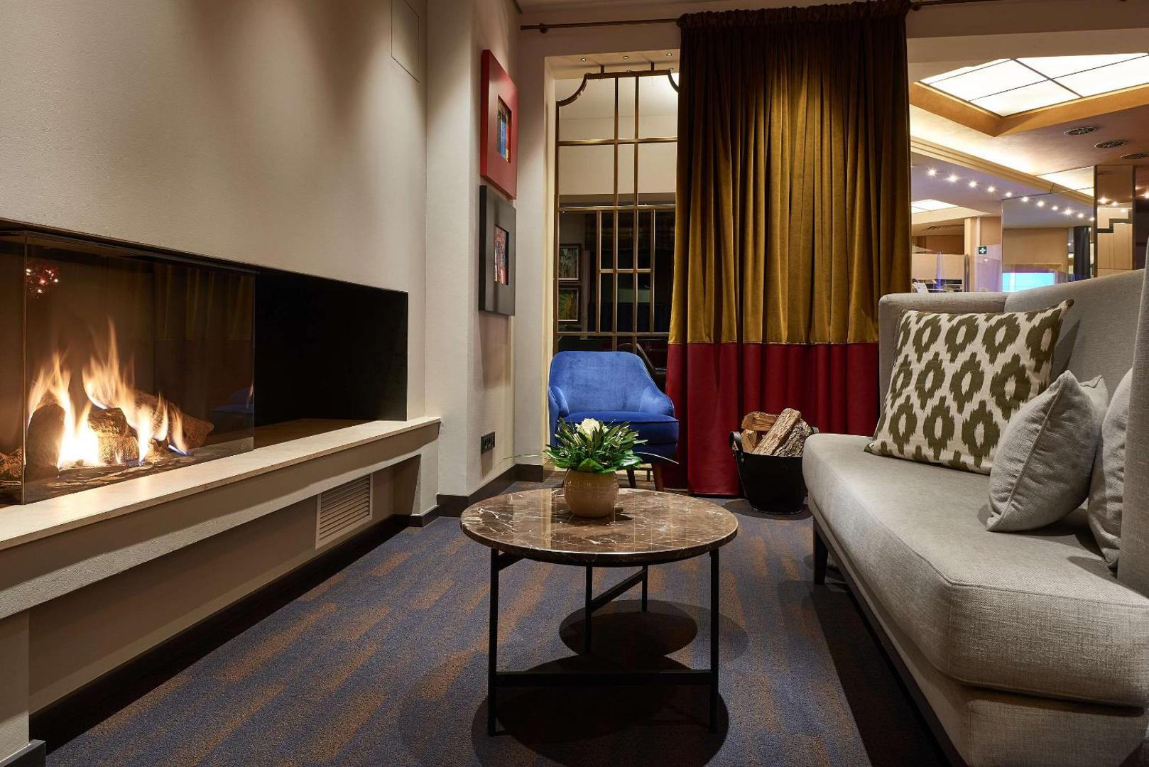 Best Western Plus Hotel St. Raphael Best Western Plus Hotel St. Raphael