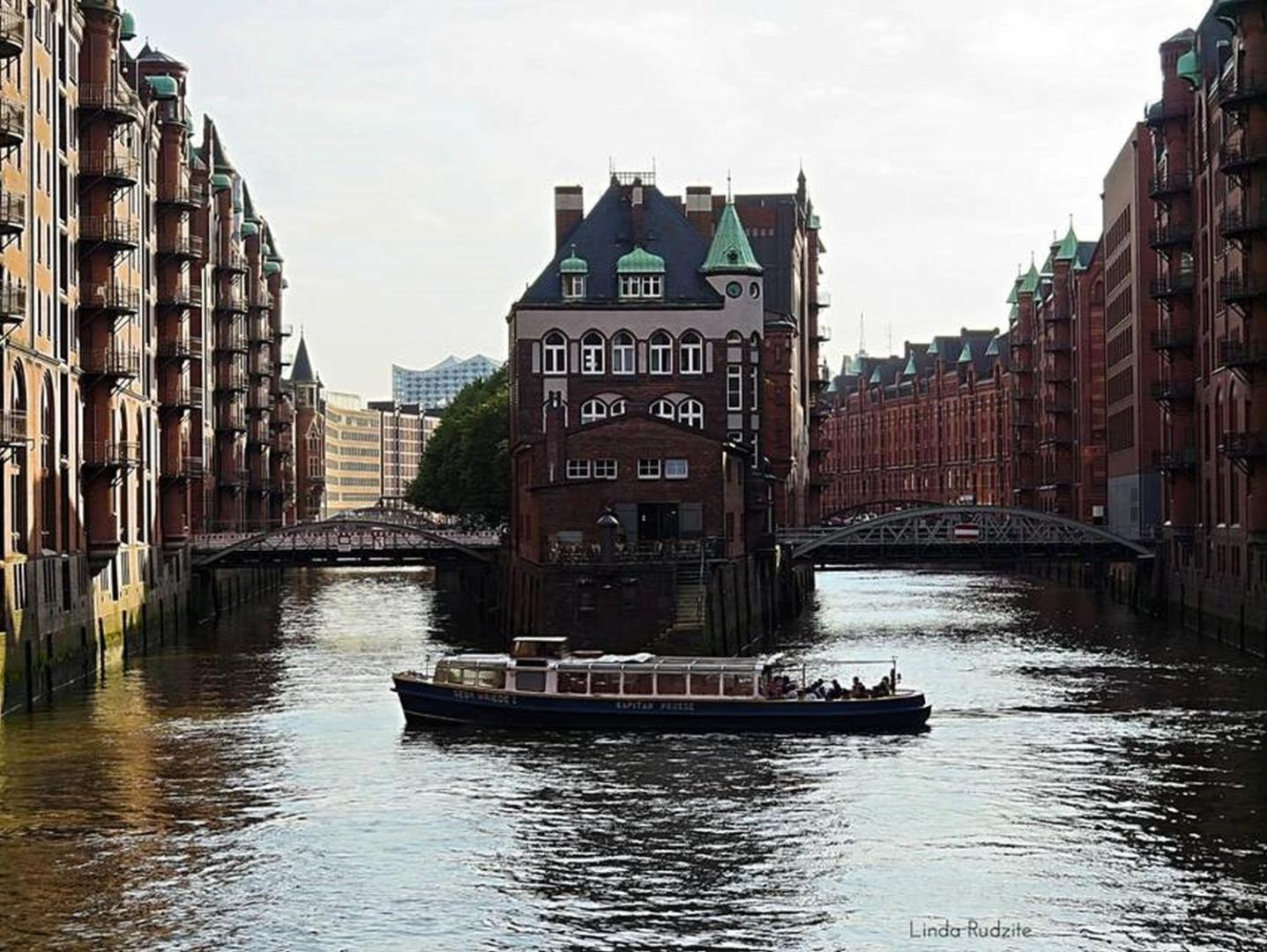Hampton by Hilton Hamburg City Centre Hampton by Hilton Hamburg City Centre