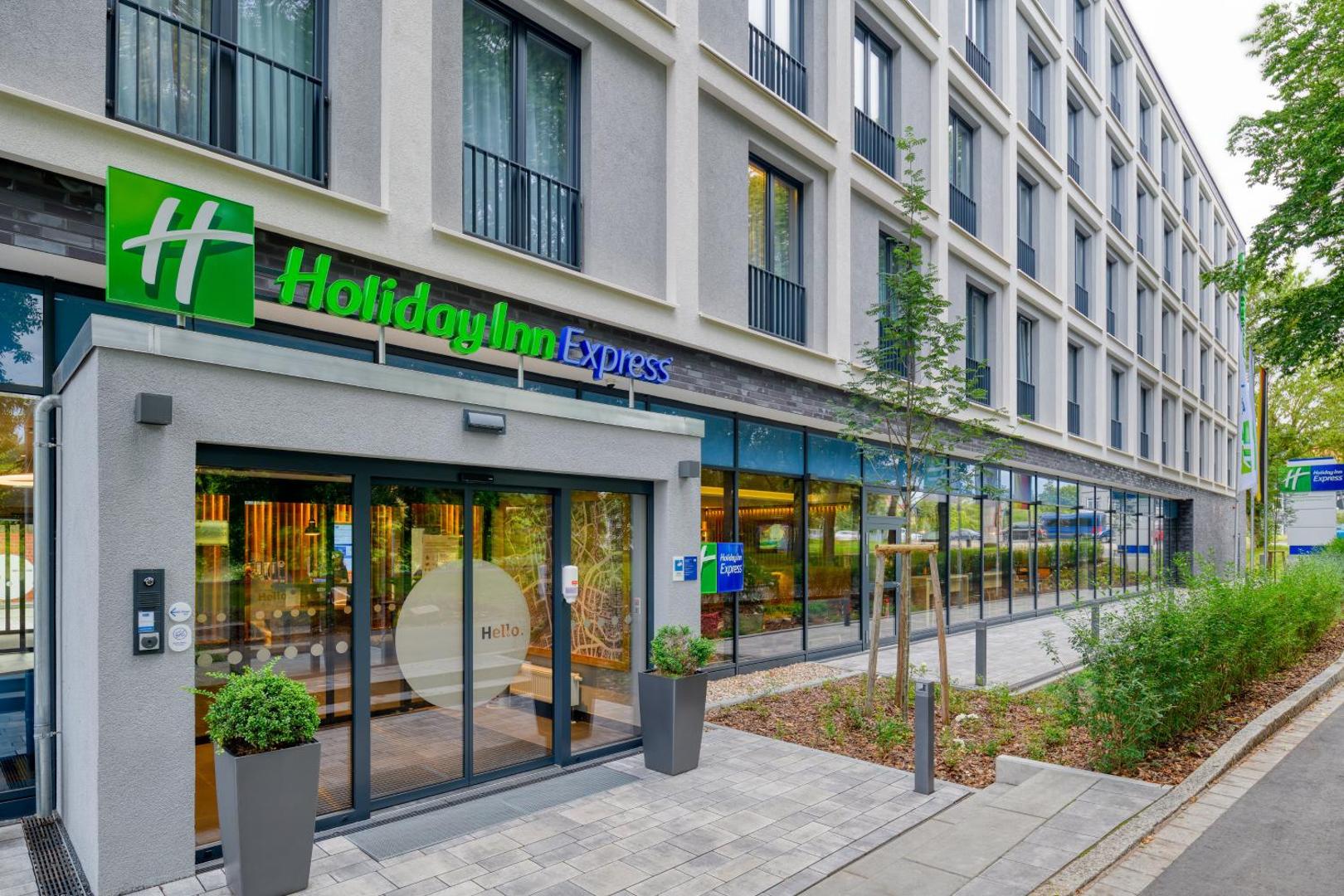 Holiday Inn Express Goettingen Holiday Inn Express Goettingen