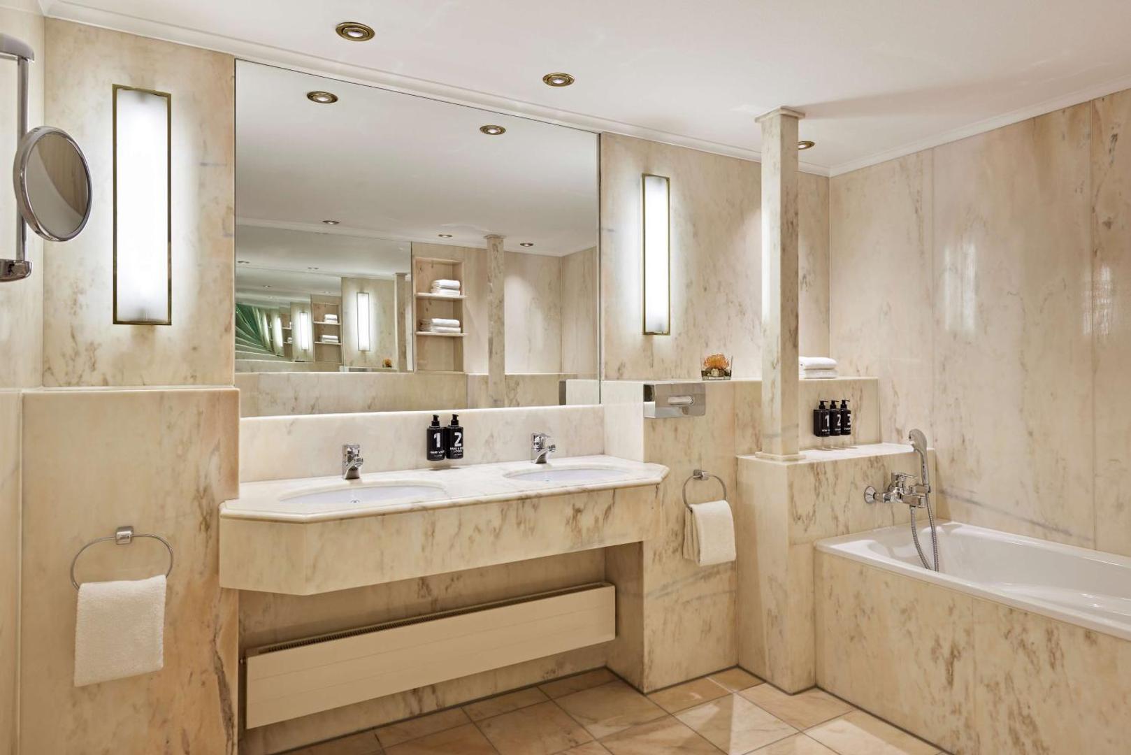 Lindner Hotel Dusseldorf Airport - JDV by Hyatt