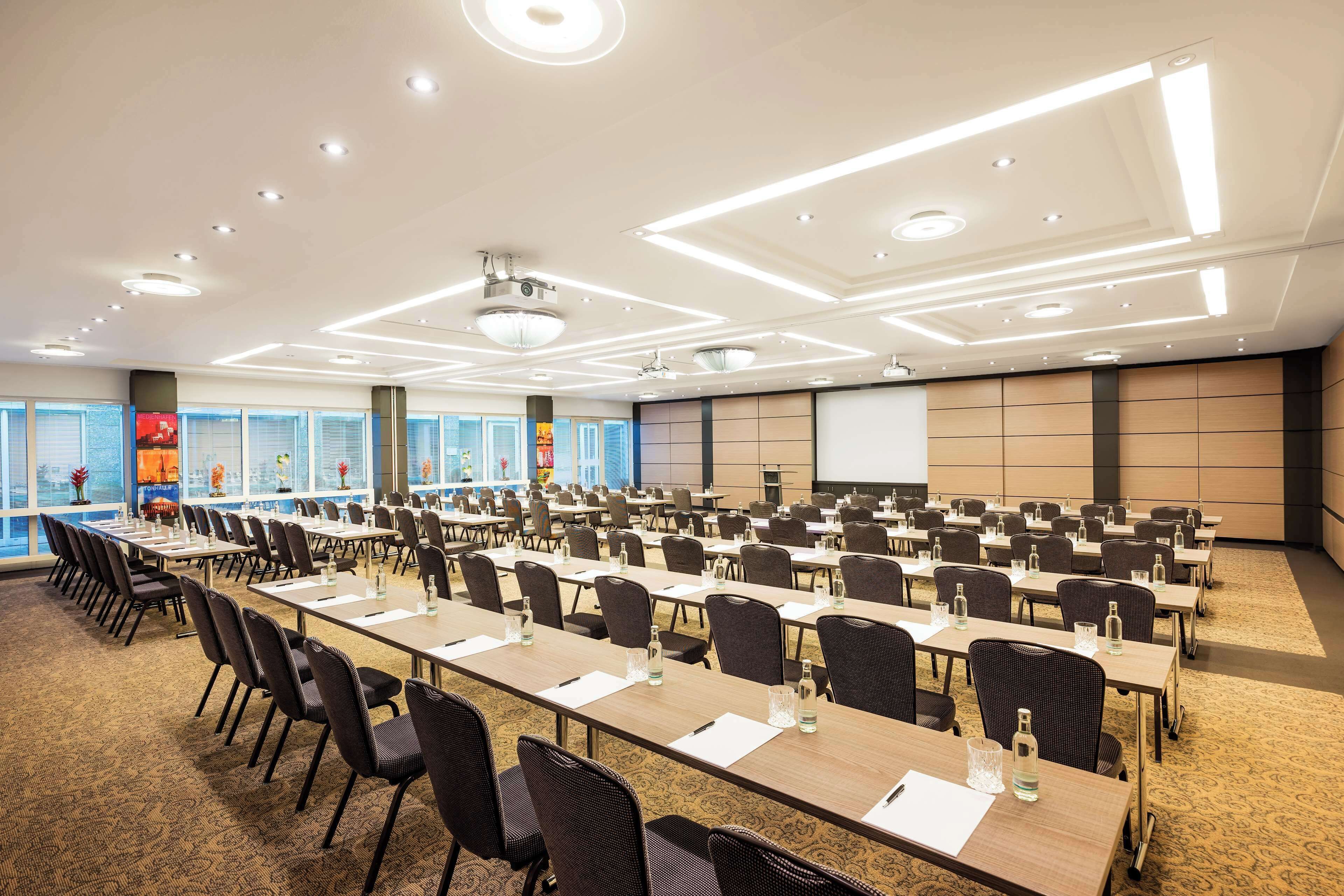 Lindner Hotel Dusseldorf Airport - JDV by Hyatt