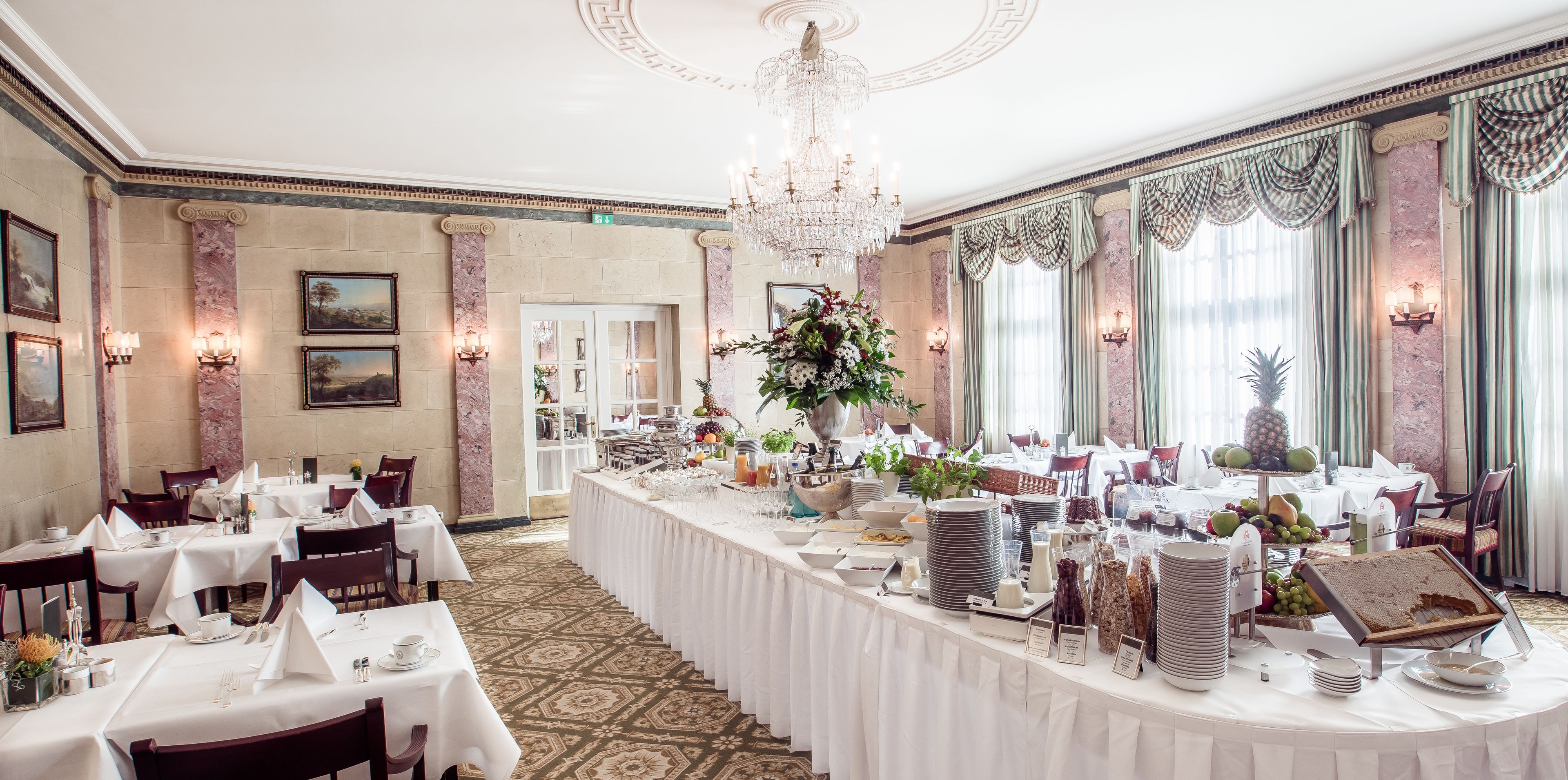 Taj Hessischer Hof Frankfurt