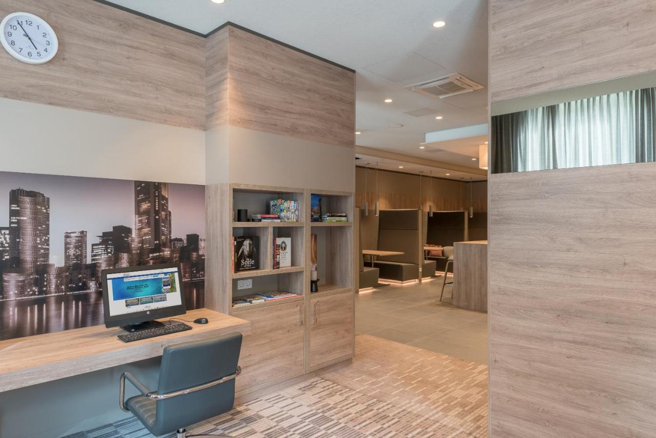 Hampton by Hilton Frankfurt City Centre East Hampton by Hilton Frankfurt City Centre East