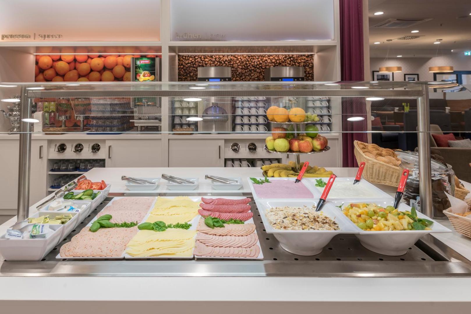 Hampton by Hilton Frankfurt City Centre Messe Hampton by Hilton Frankfurt City Centre Messe