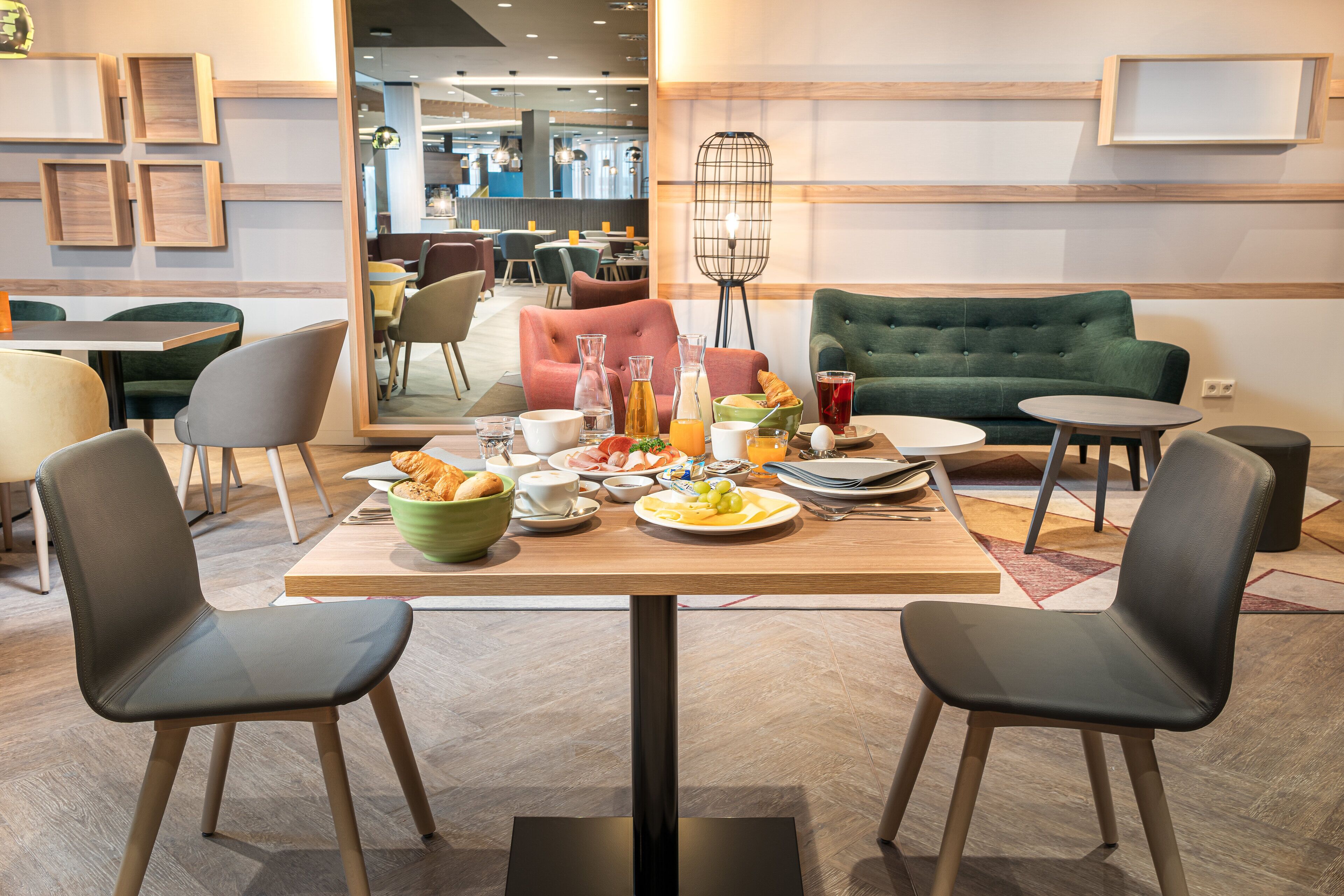Holiday Inn Mannheim City - Hauptbahnhof Holiday Inn Mannheim City - Hauptbahnhof