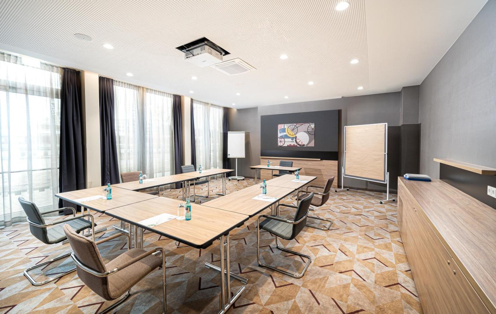 Holiday Inn Mannheim City - Hauptbahnhof Holiday Inn Mannheim City - Hauptbahnhof
