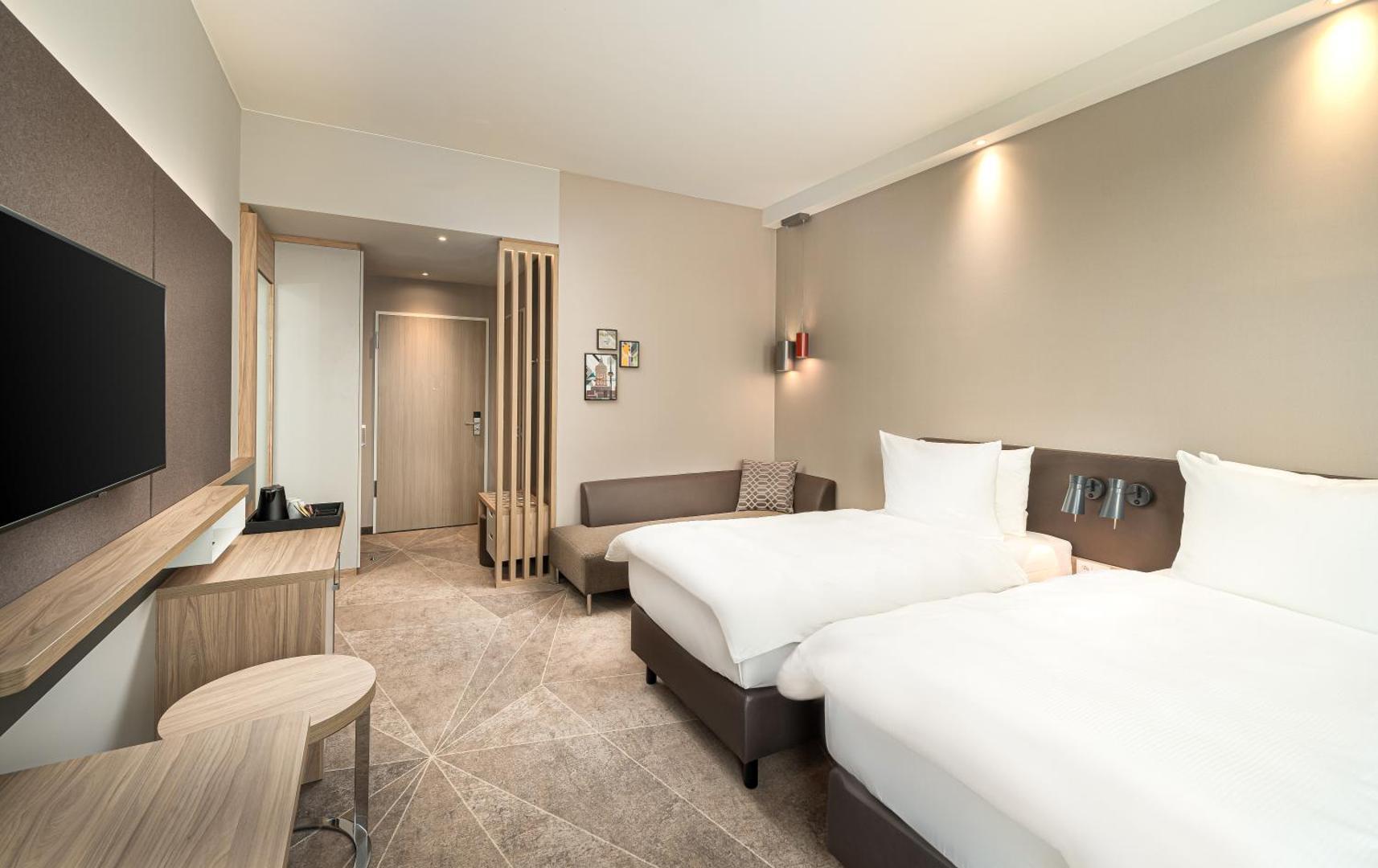 Holiday Inn Mannheim City - Hauptbahnhof Holiday Inn Mannheim City - Hauptbahnhof