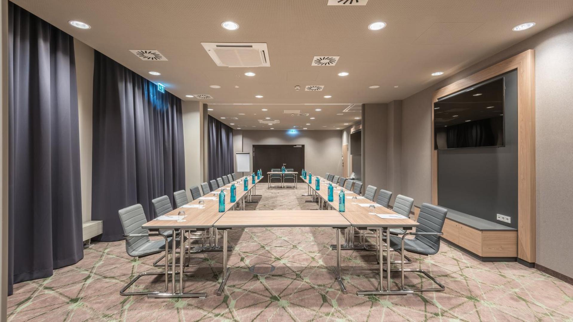 Holiday Inn Mannheim City - Hauptbahnhof Holiday Inn Mannheim City - Hauptbahnhof