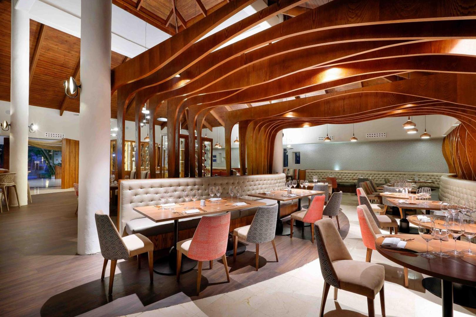 Grand Palladium Select Bávaro Grand Palladium Select Bávaro