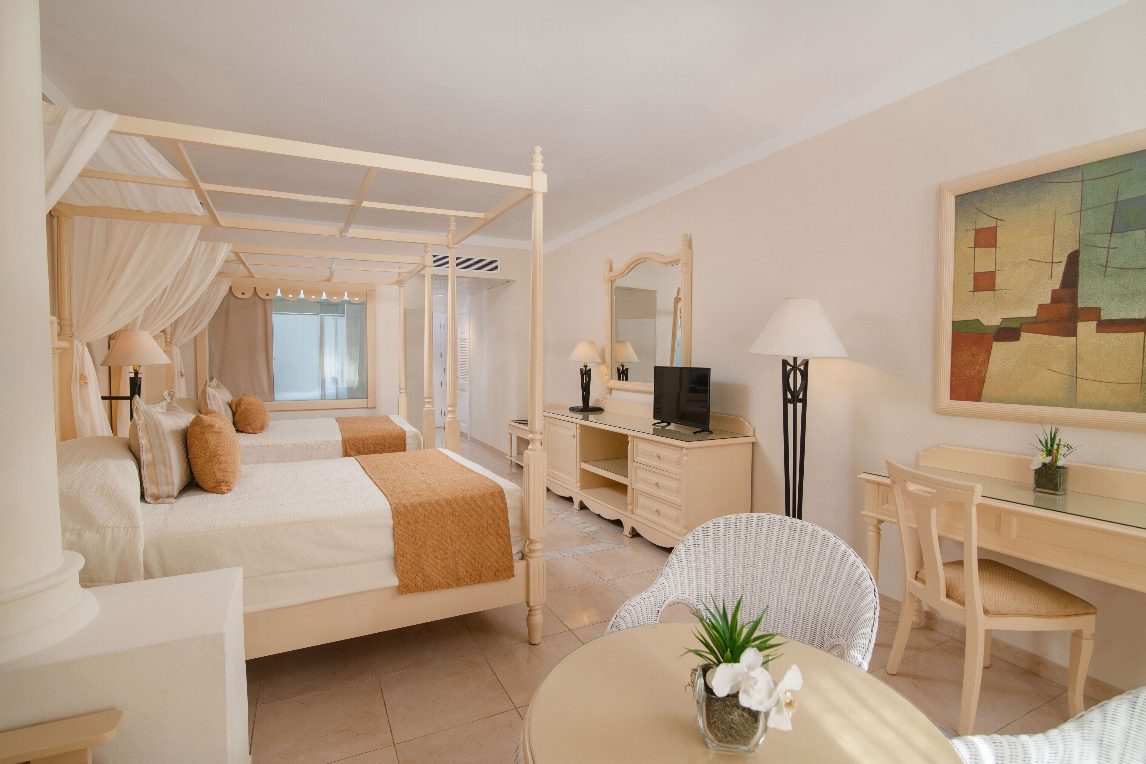 Bahia Principe Grand El Portillo