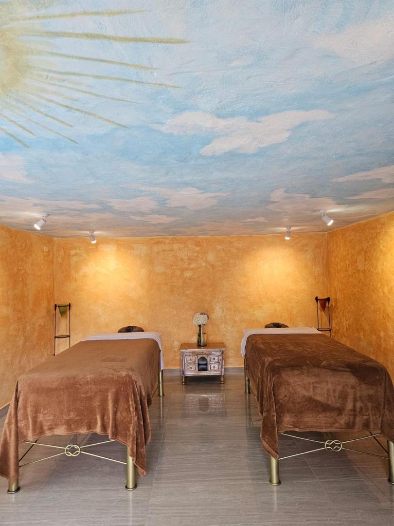 Luna Runtun Adventure Spa