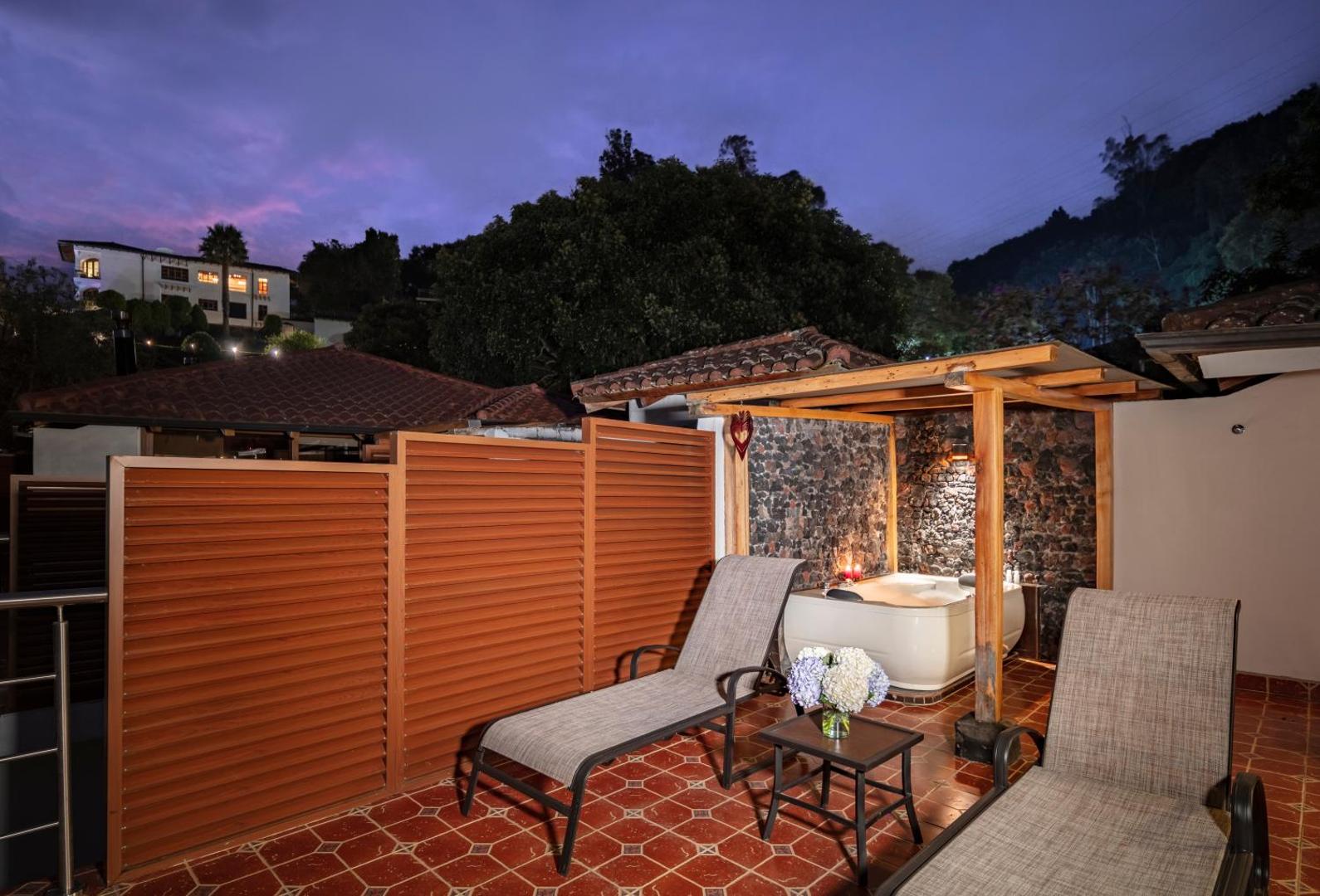 Luna Runtun Adventure Spa