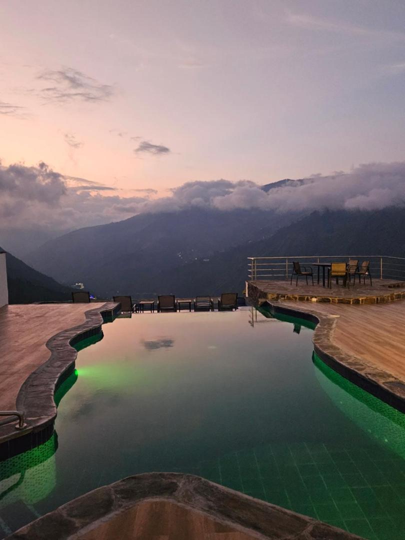 Luna Runtun Adventure Spa