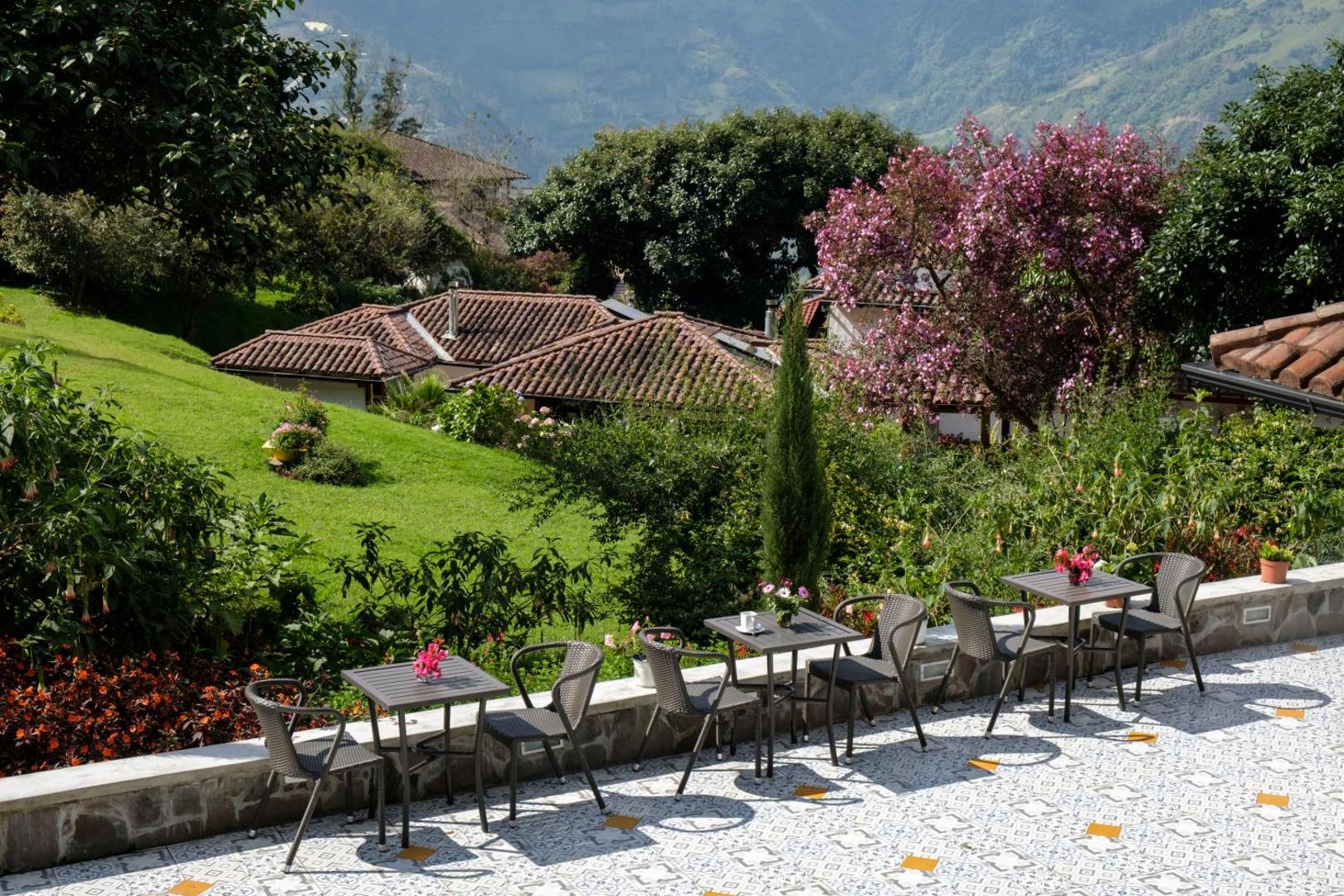 Luna Runtun Adventure Spa