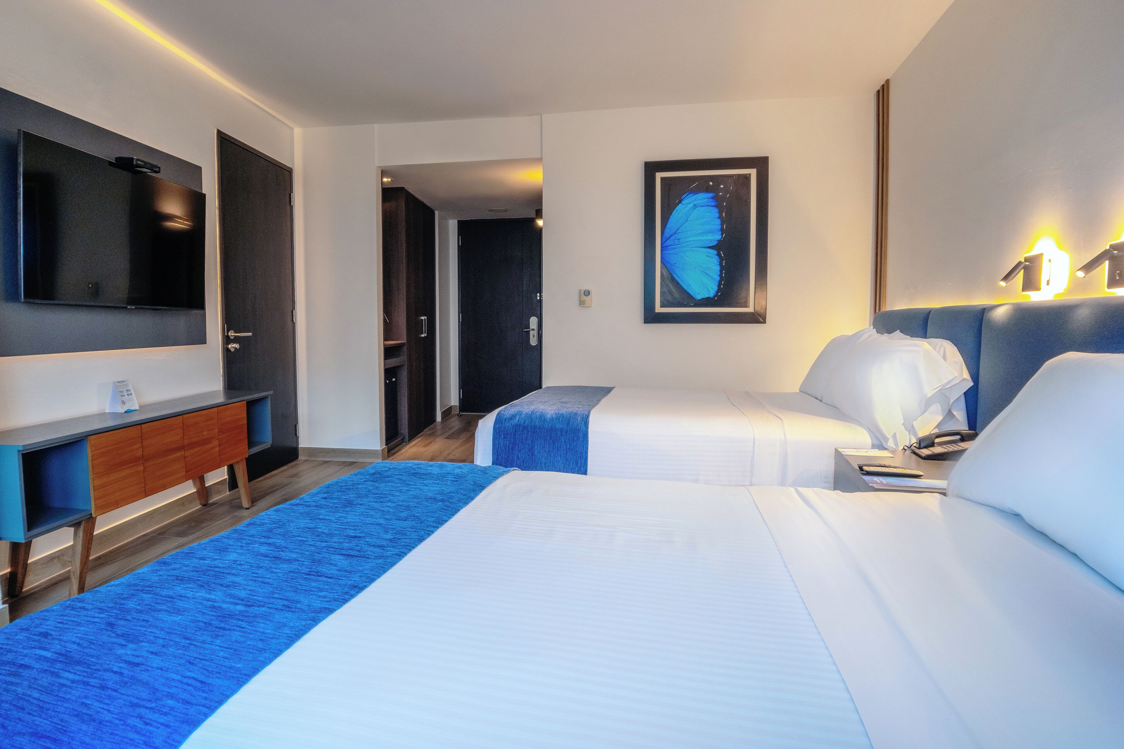 Wyndham Guayaquil Puerto Santa Ana Wyndham Guayaquil Puerto Santa Ana