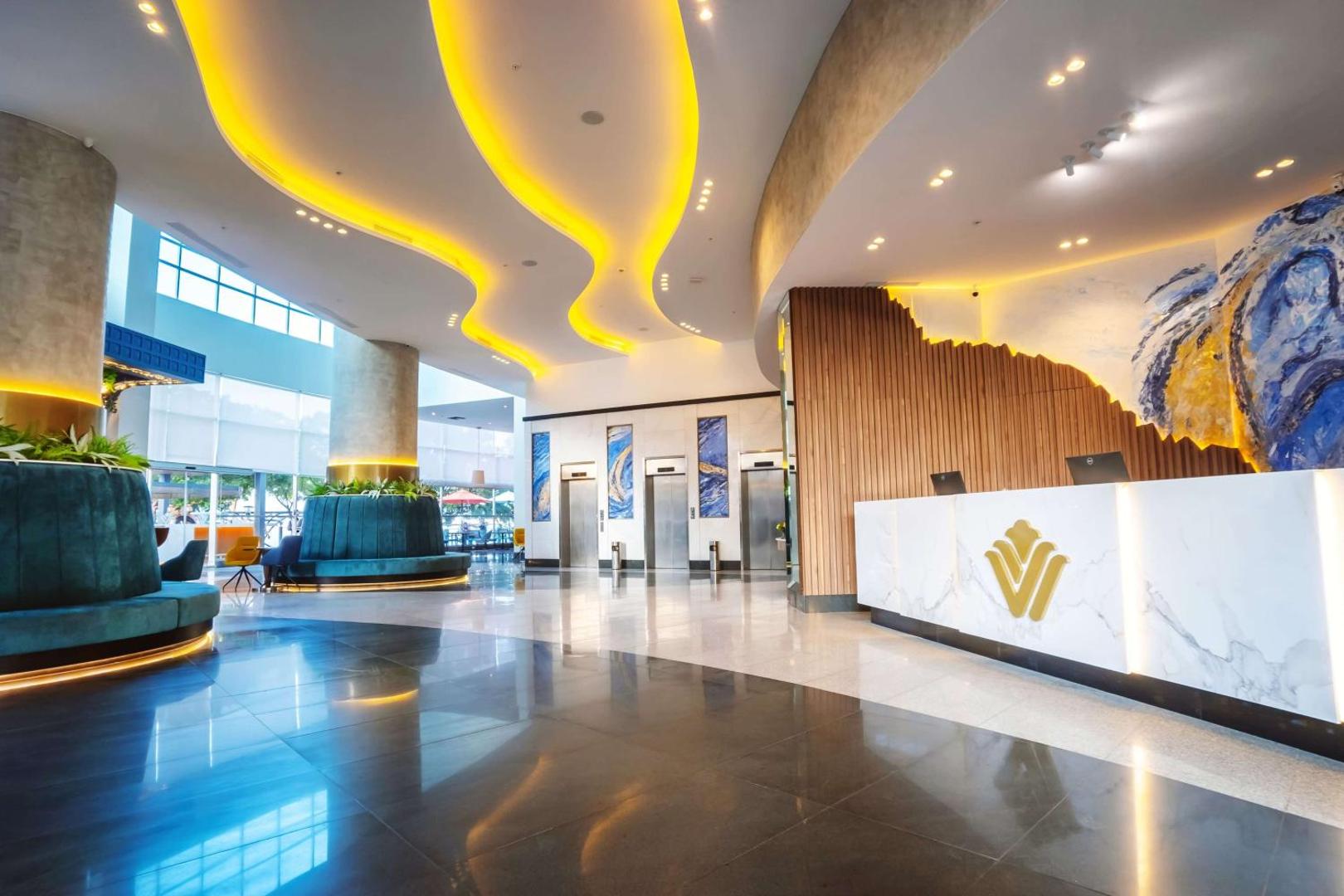 Wyndham Guayaquil Puerto Santa Ana Wyndham Guayaquil Puerto Santa Ana