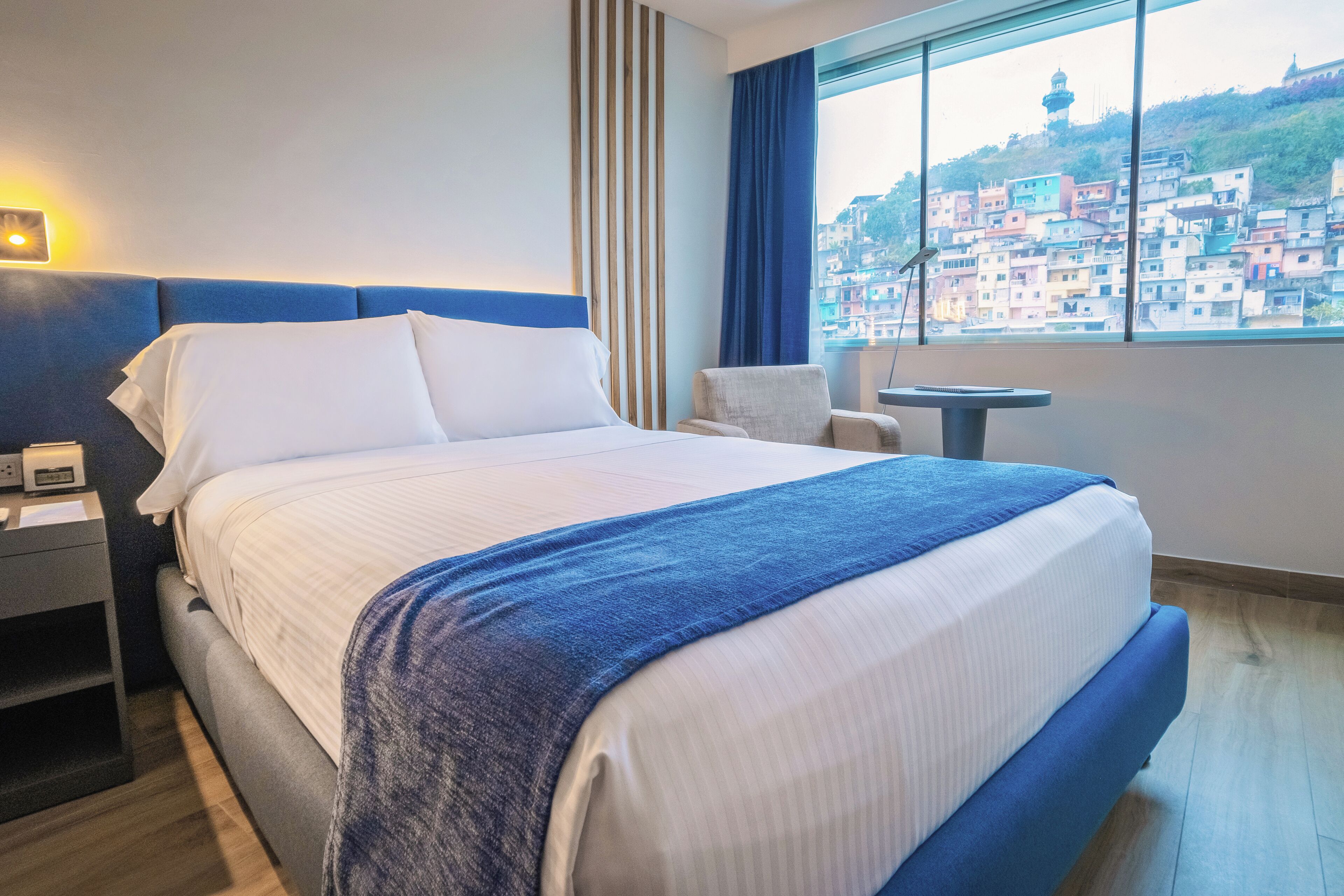 Wyndham Guayaquil Puerto Santa Ana Wyndham Guayaquil Puerto Santa Ana