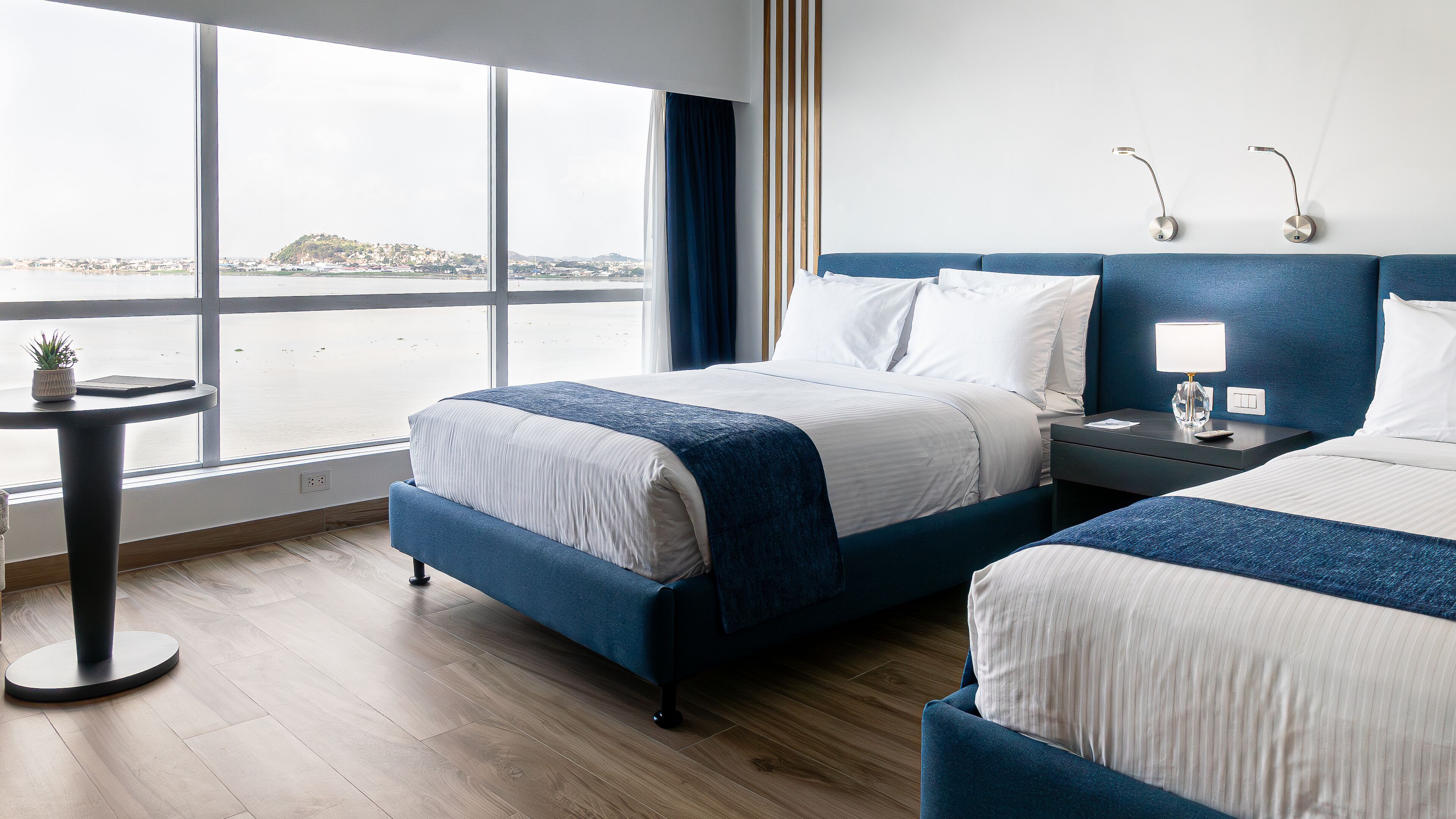 Wyndham Guayaquil Puerto Santa Ana Wyndham Guayaquil Puerto Santa Ana