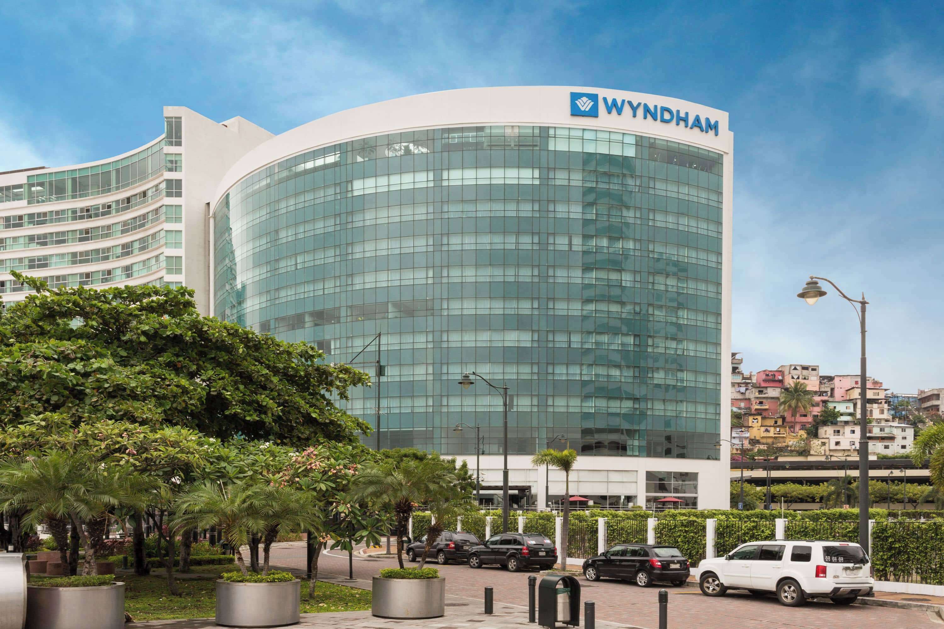 Wyndham Guayaquil Puerto Santa Ana Wyndham Guayaquil Puerto Santa Ana