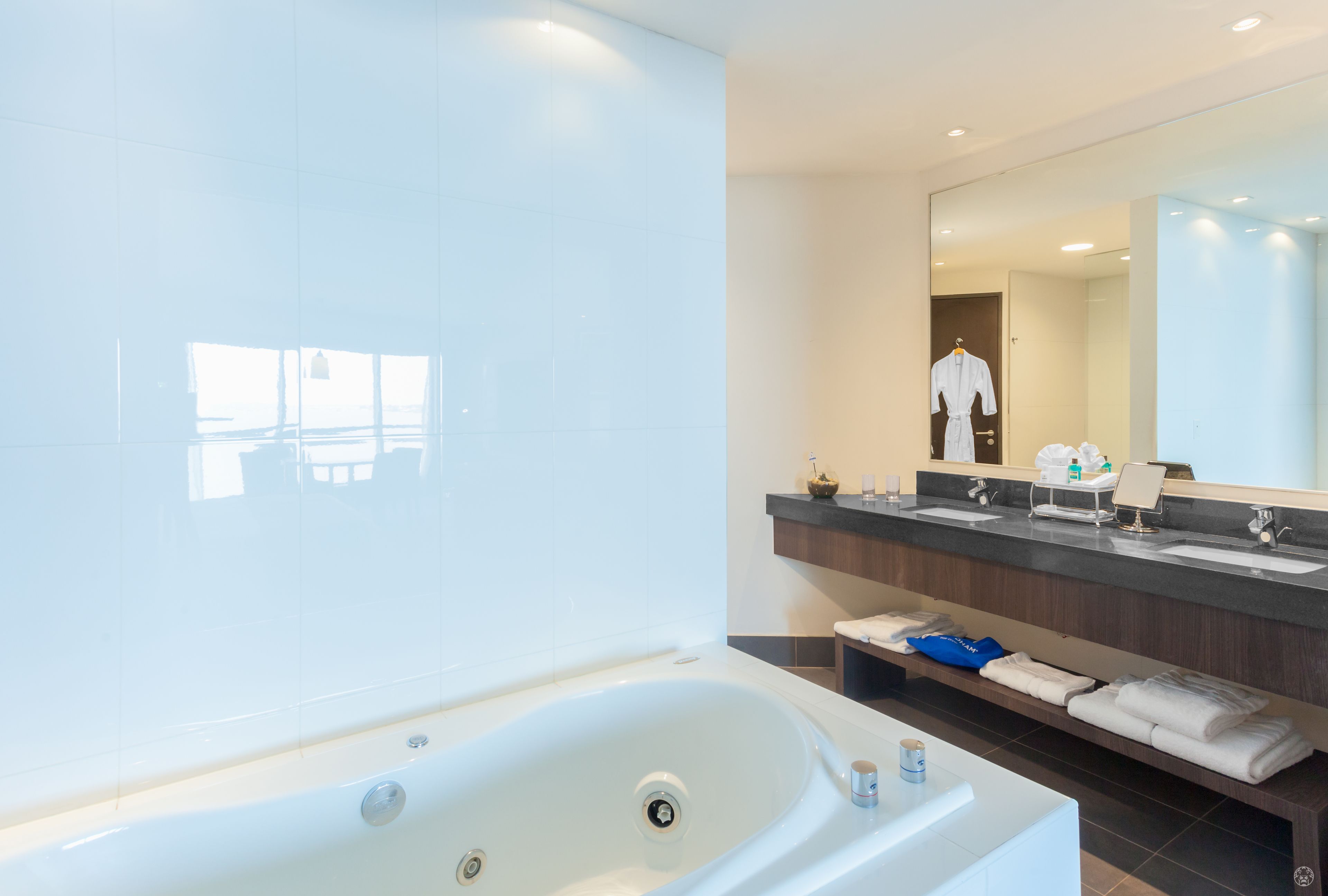 Wyndham Guayaquil Puerto Santa Ana Wyndham Guayaquil Puerto Santa Ana