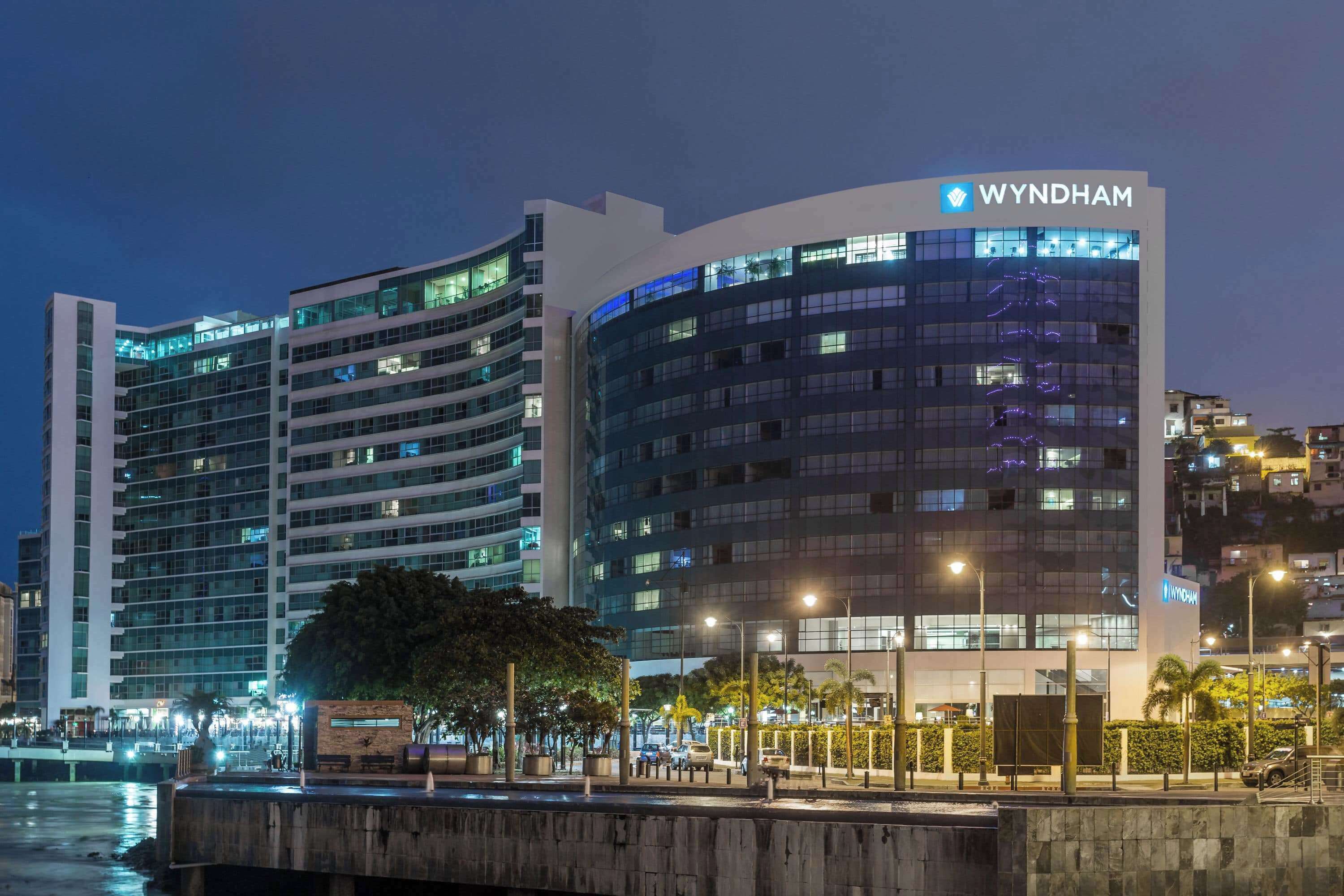 Wyndham Guayaquil Puerto Santa Ana Wyndham Guayaquil Puerto Santa Ana