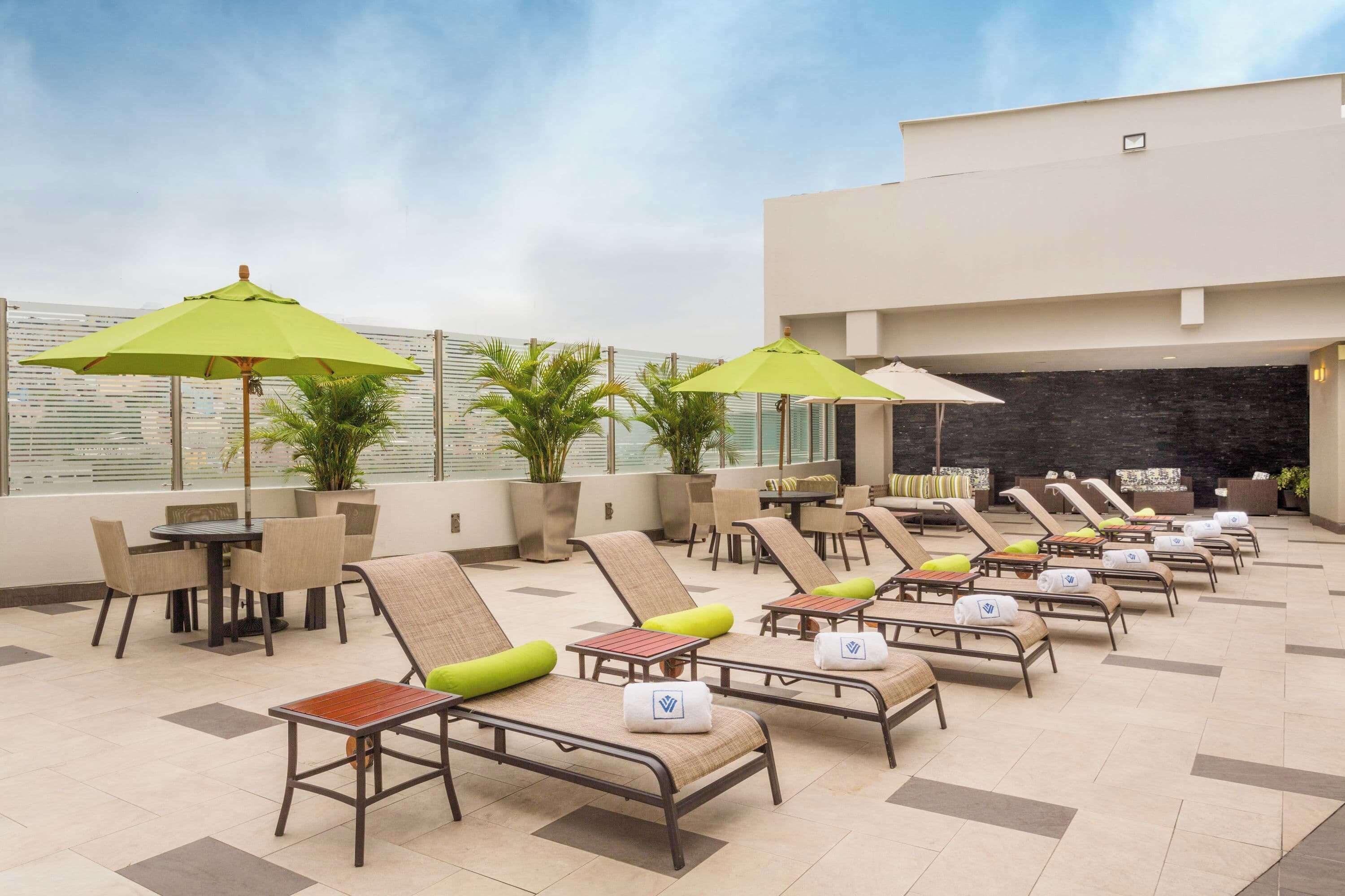 Wyndham Guayaquil Puerto Santa Ana Wyndham Guayaquil Puerto Santa Ana