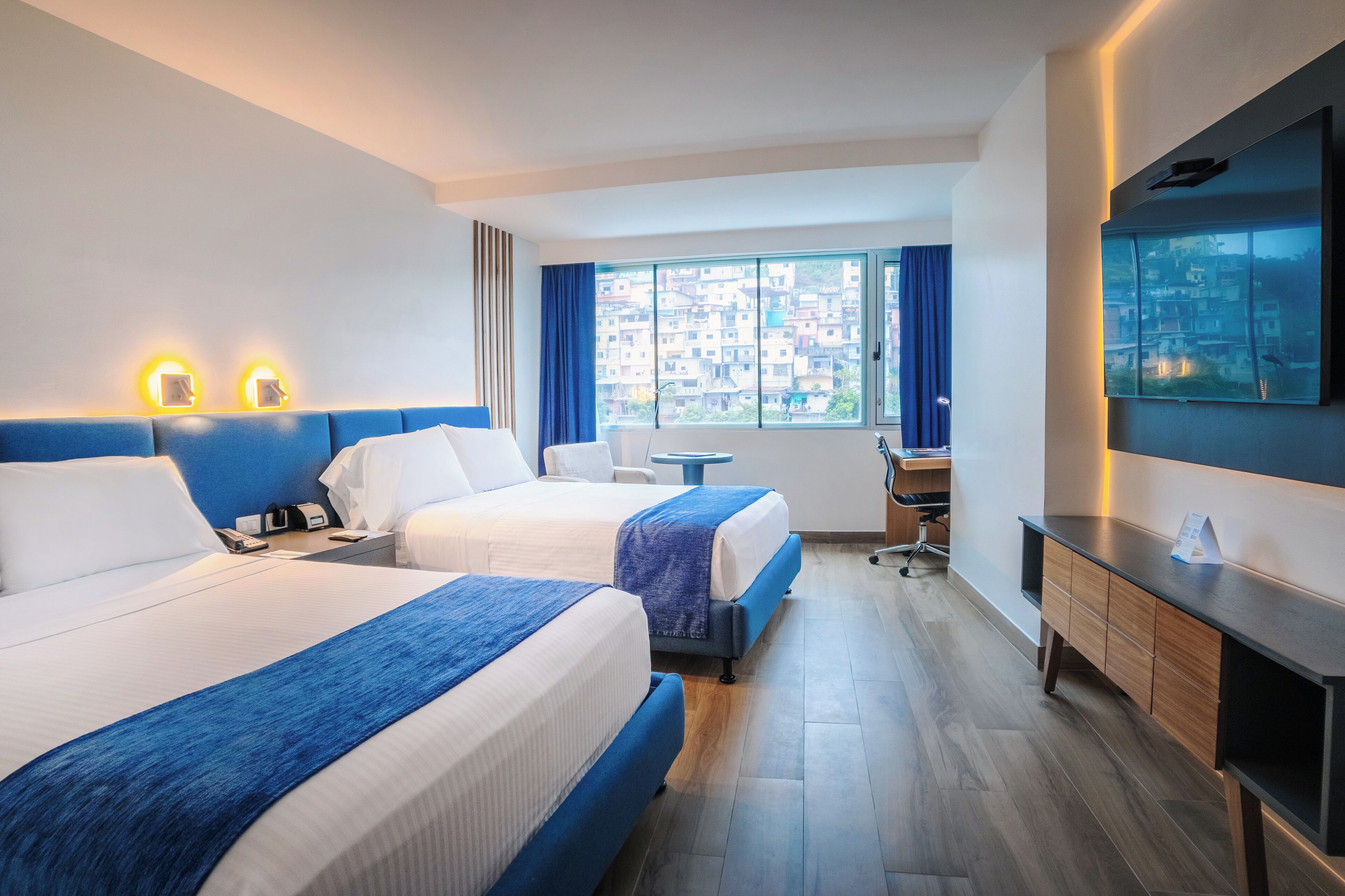 Wyndham Guayaquil Puerto Santa Ana Wyndham Guayaquil Puerto Santa Ana