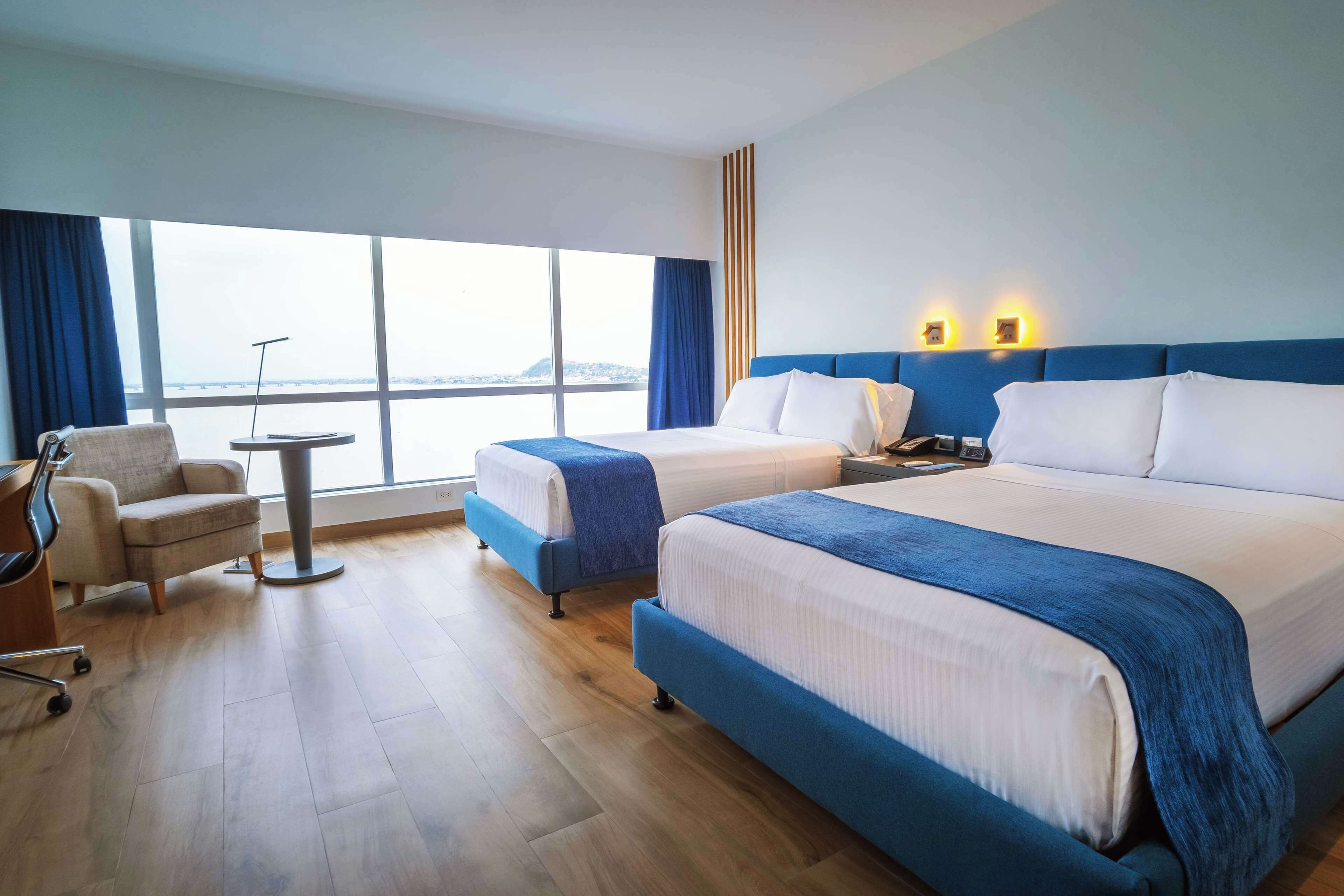 Wyndham Guayaquil Puerto Santa Ana Wyndham Guayaquil Puerto Santa Ana