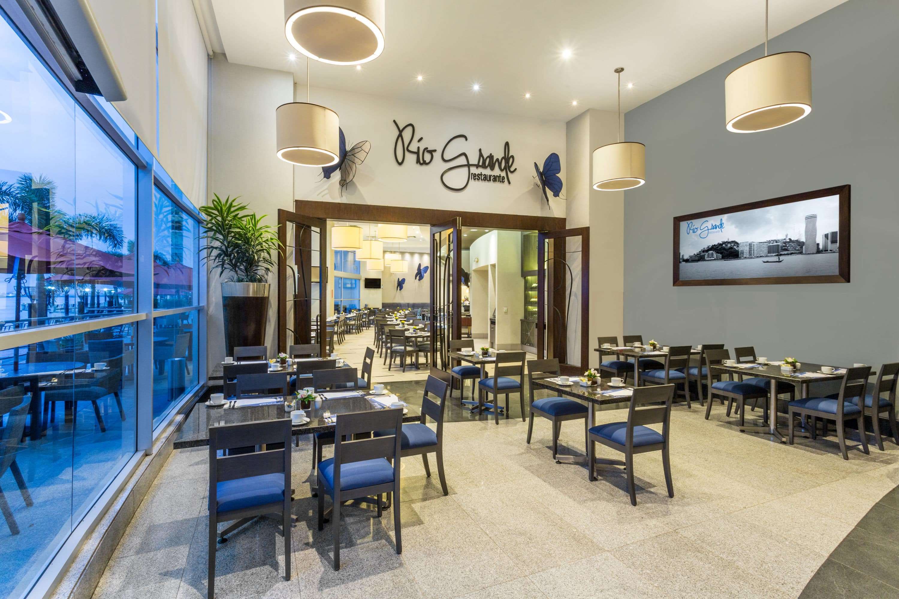 Wyndham Guayaquil Puerto Santa Ana Wyndham Guayaquil Puerto Santa Ana