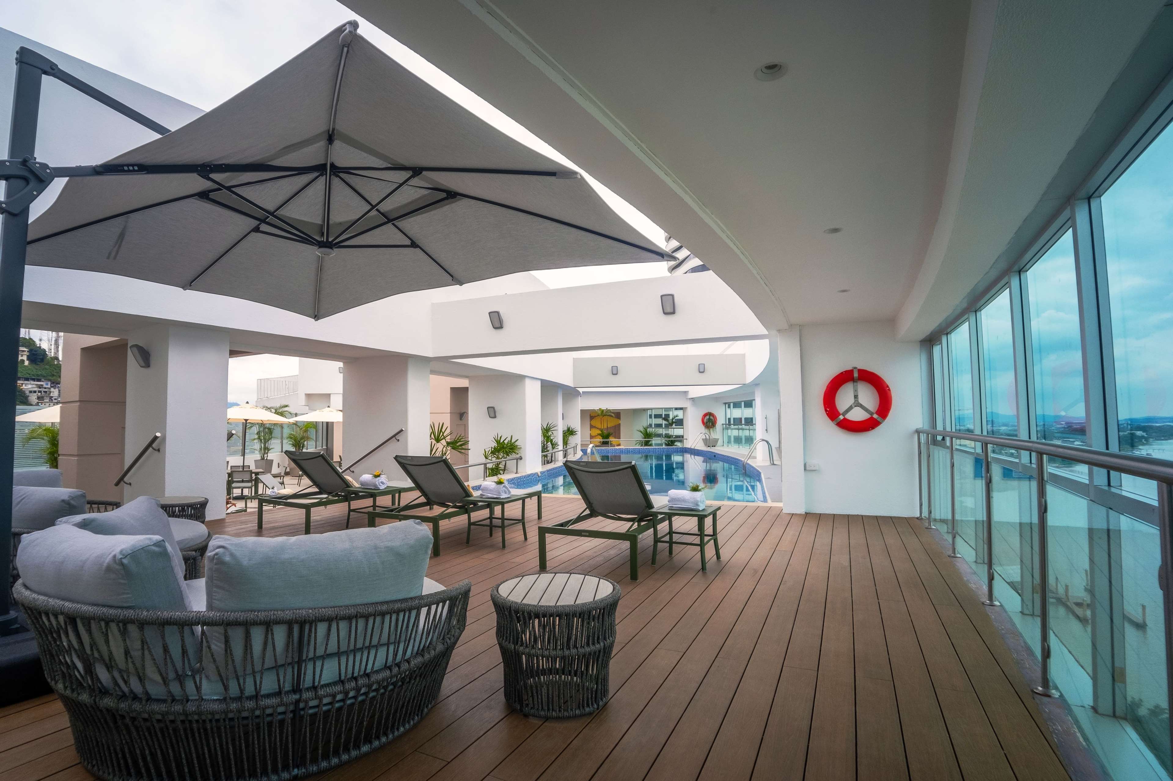 Wyndham Guayaquil Puerto Santa Ana Wyndham Guayaquil Puerto Santa Ana