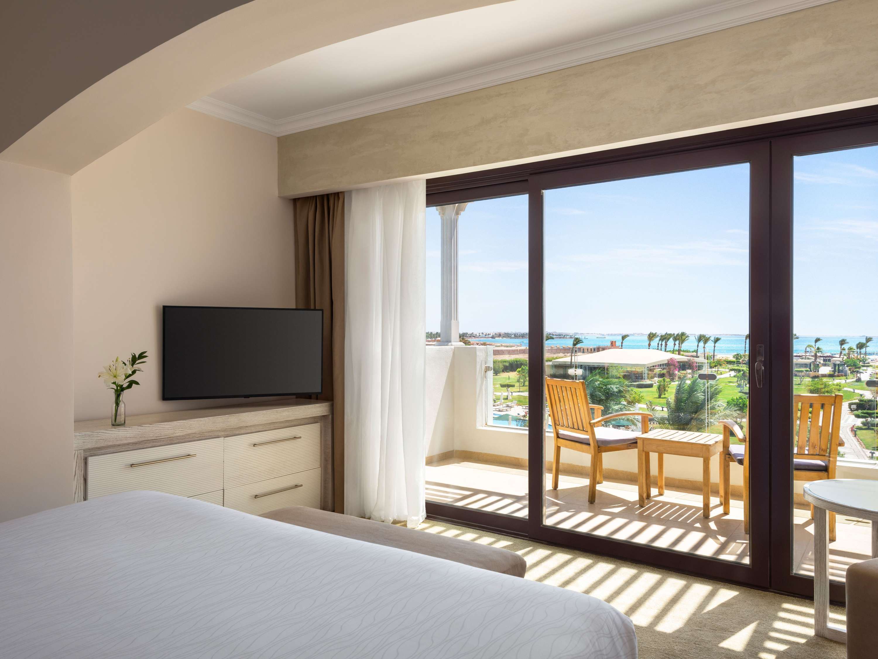 Mövenpick Waterpark Resort & Spa Soma Bay Mövenpick Waterpark Resort & Spa Soma Bay