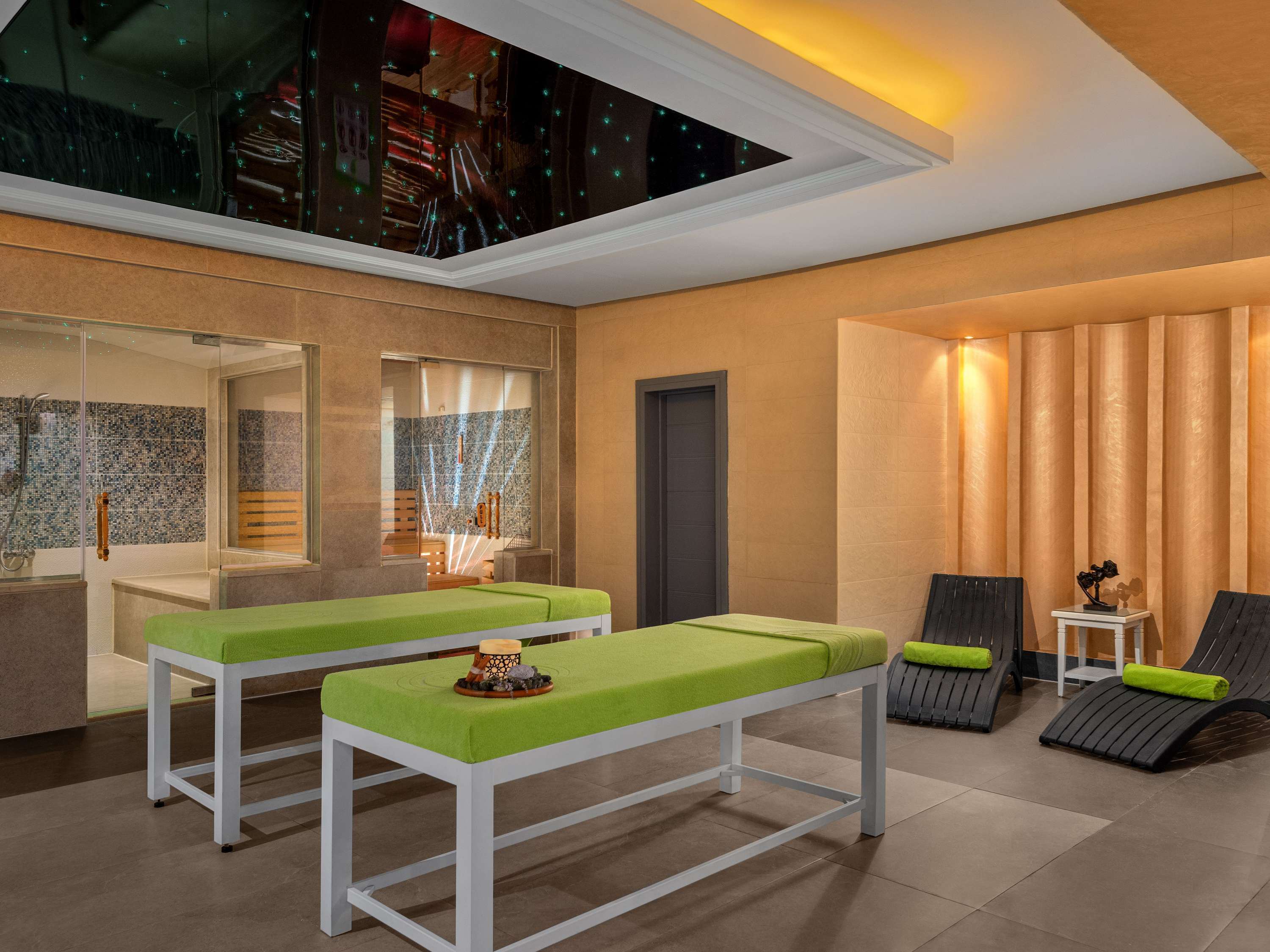 Mövenpick Waterpark Resort & Spa Soma Bay Mövenpick Waterpark Resort & Spa Soma Bay
