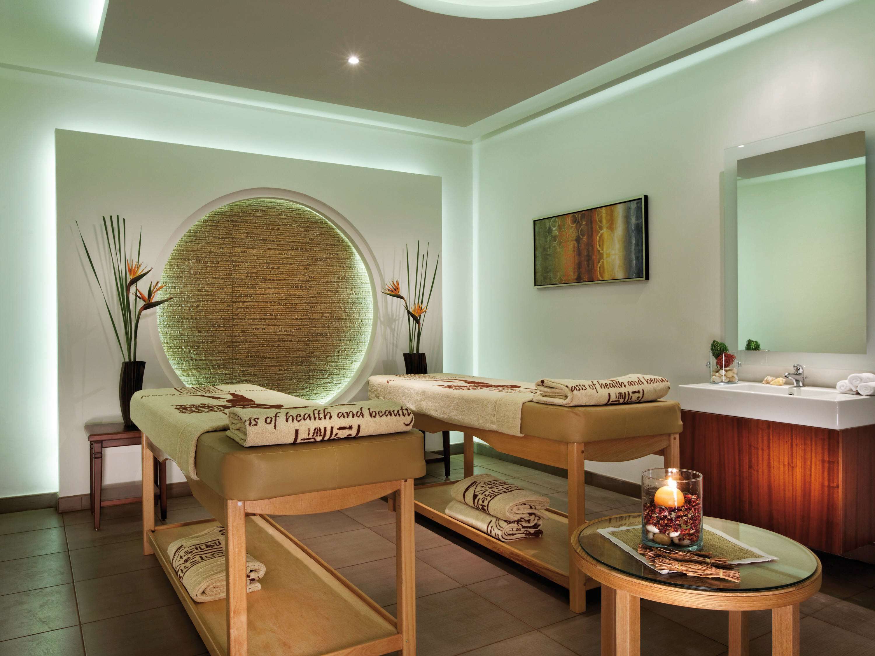 Mövenpick Waterpark Resort & Spa Soma Bay Mövenpick Waterpark Resort & Spa Soma Bay