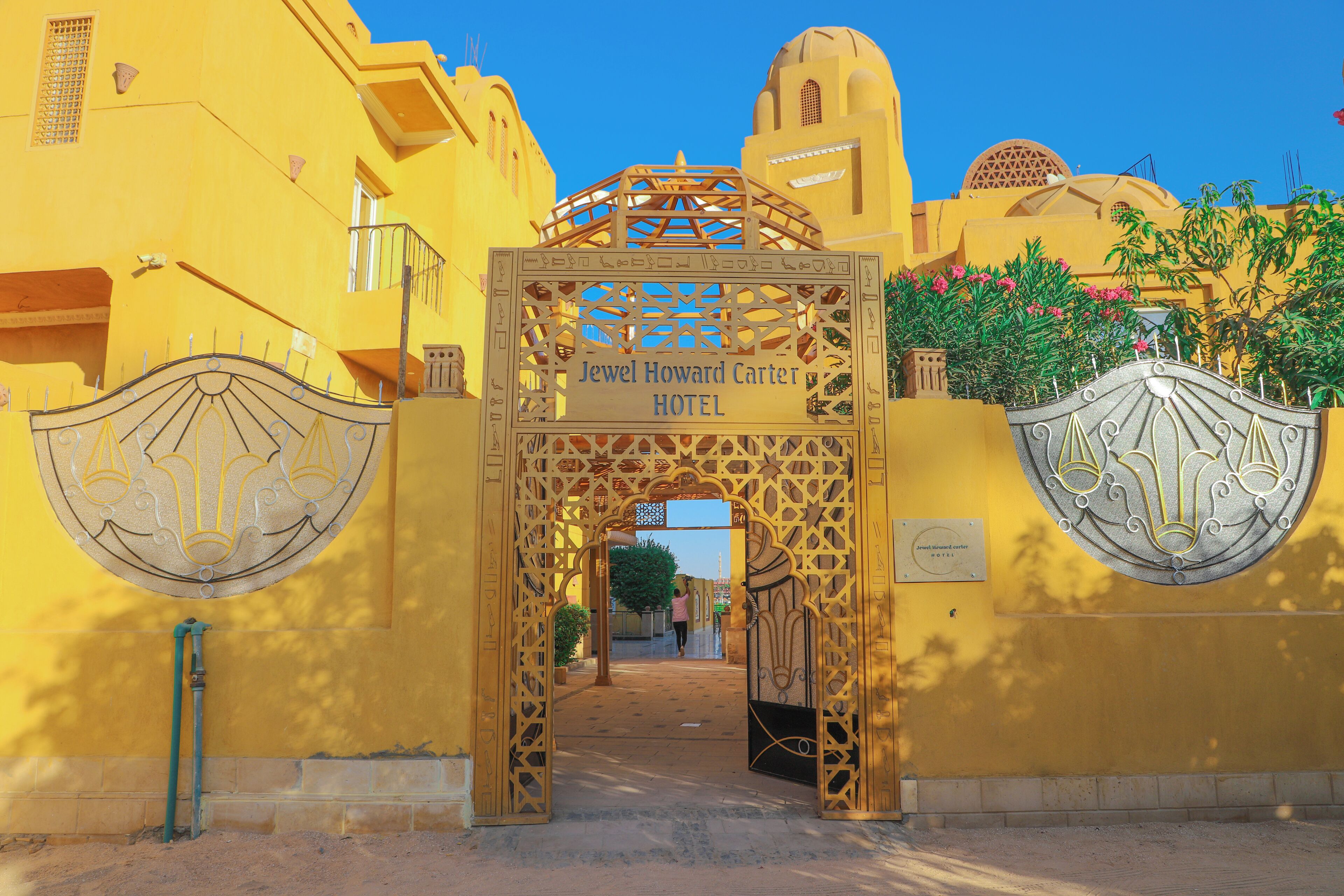 Jewel of the Valley Howard Carter House Jewel of the Valley Howard Carter House