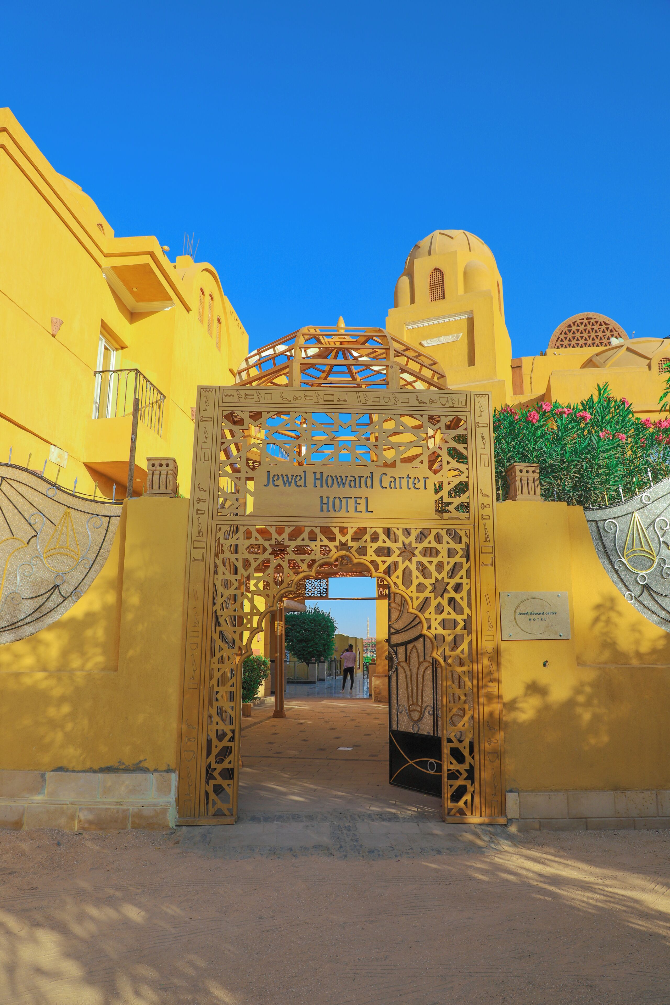 Jewel of the Valley Howard Carter House Jewel of the Valley Howard Carter House