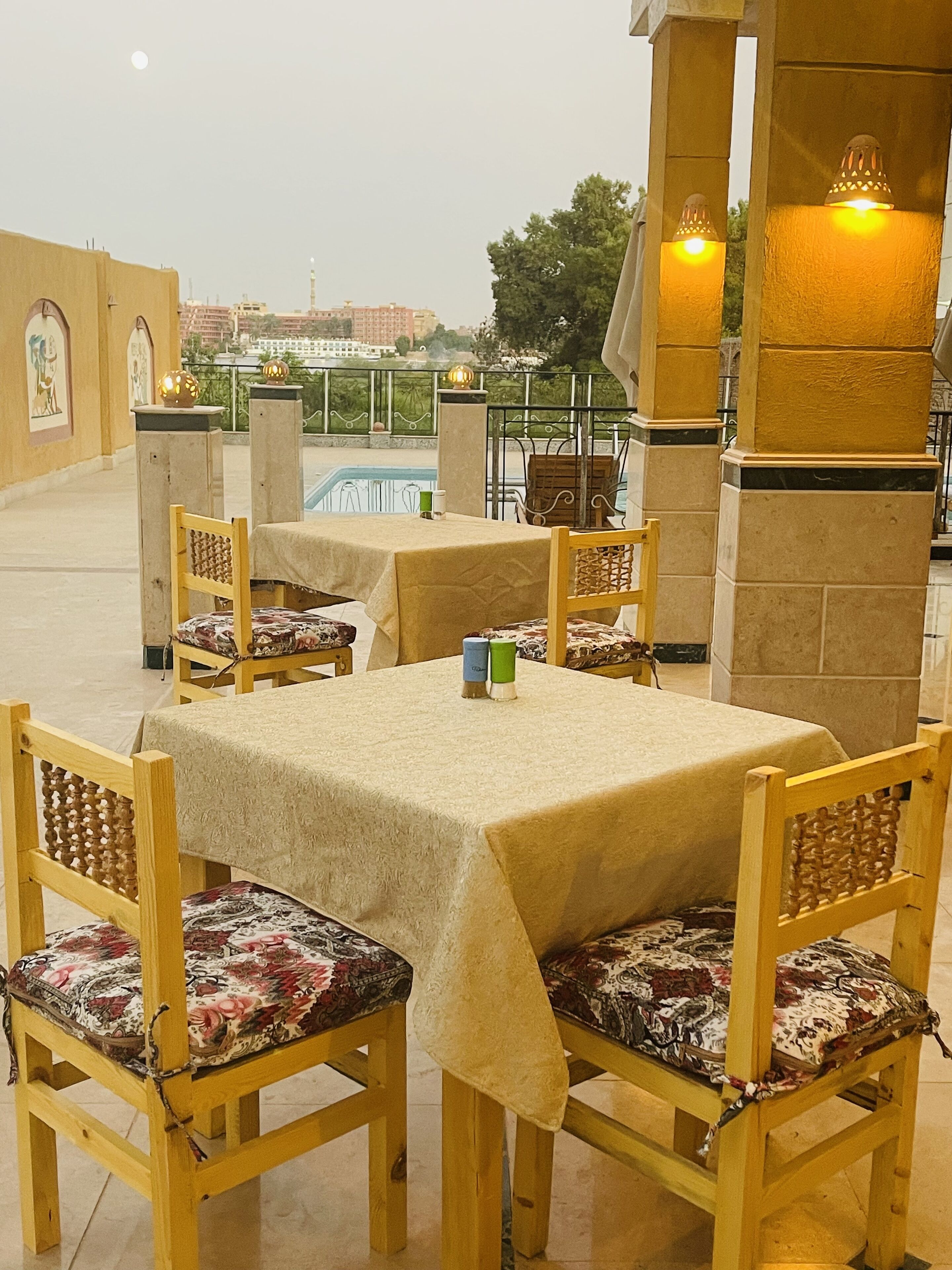 Jewel of the Valley Howard Carter House Jewel of the Valley Howard Carter House